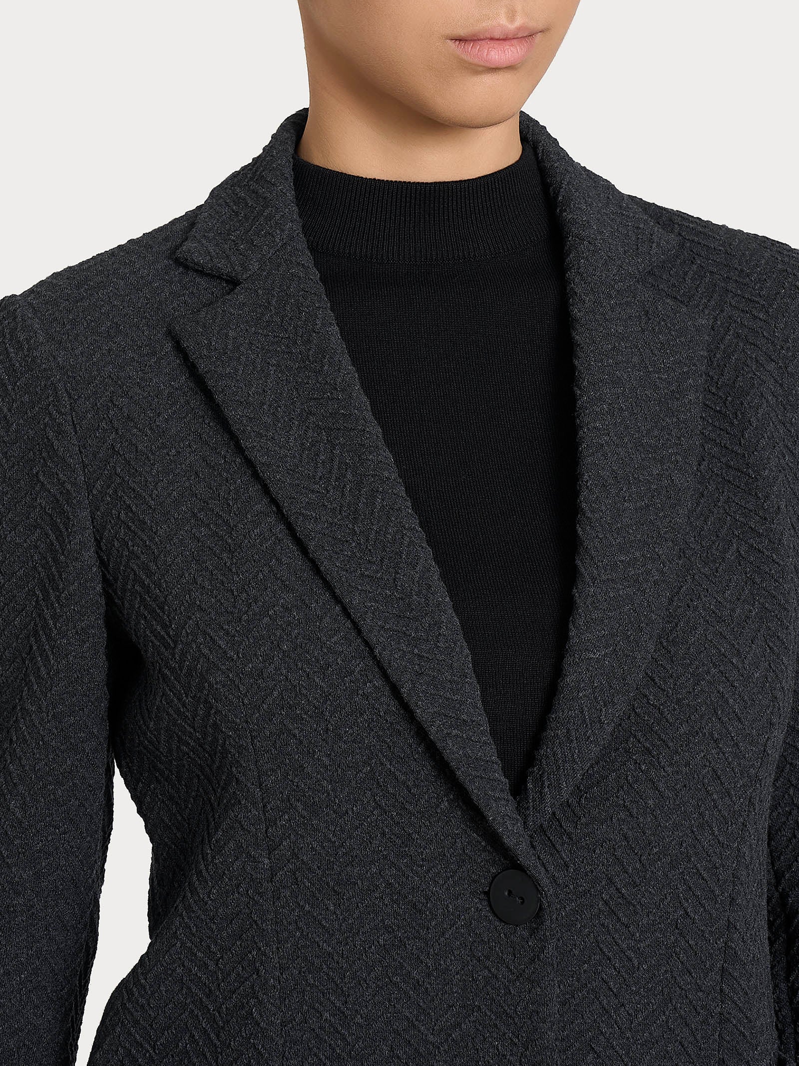 Blazer con due bottoni in Eco Jacquard - Oscuro Mel. - Image 4