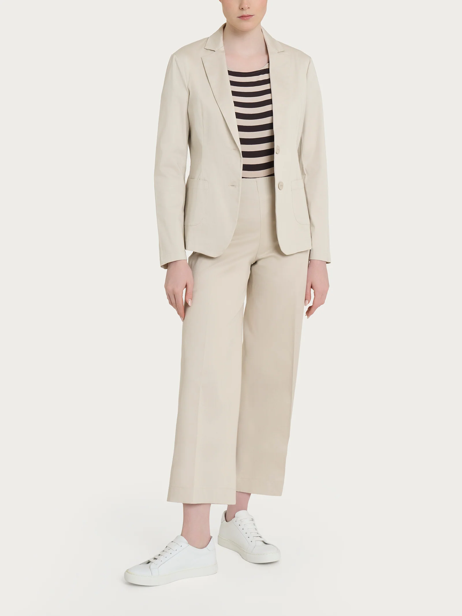 Blazer con due bottoni in Satin Power - Champignon - Image 4