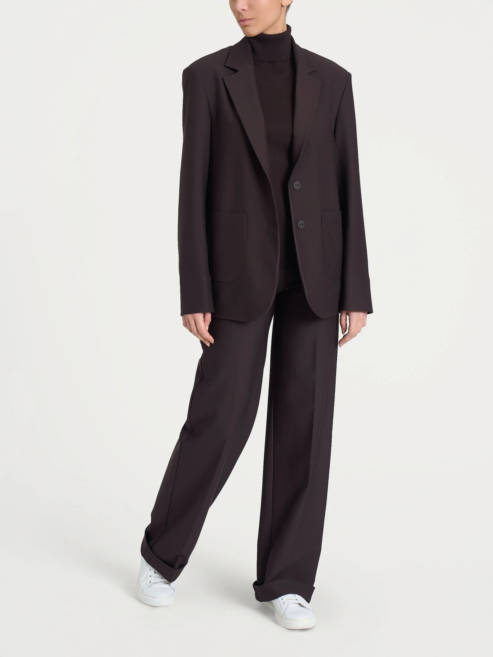 Blazer over con due bottoni in Compact - Chocolate Torte - Image 5