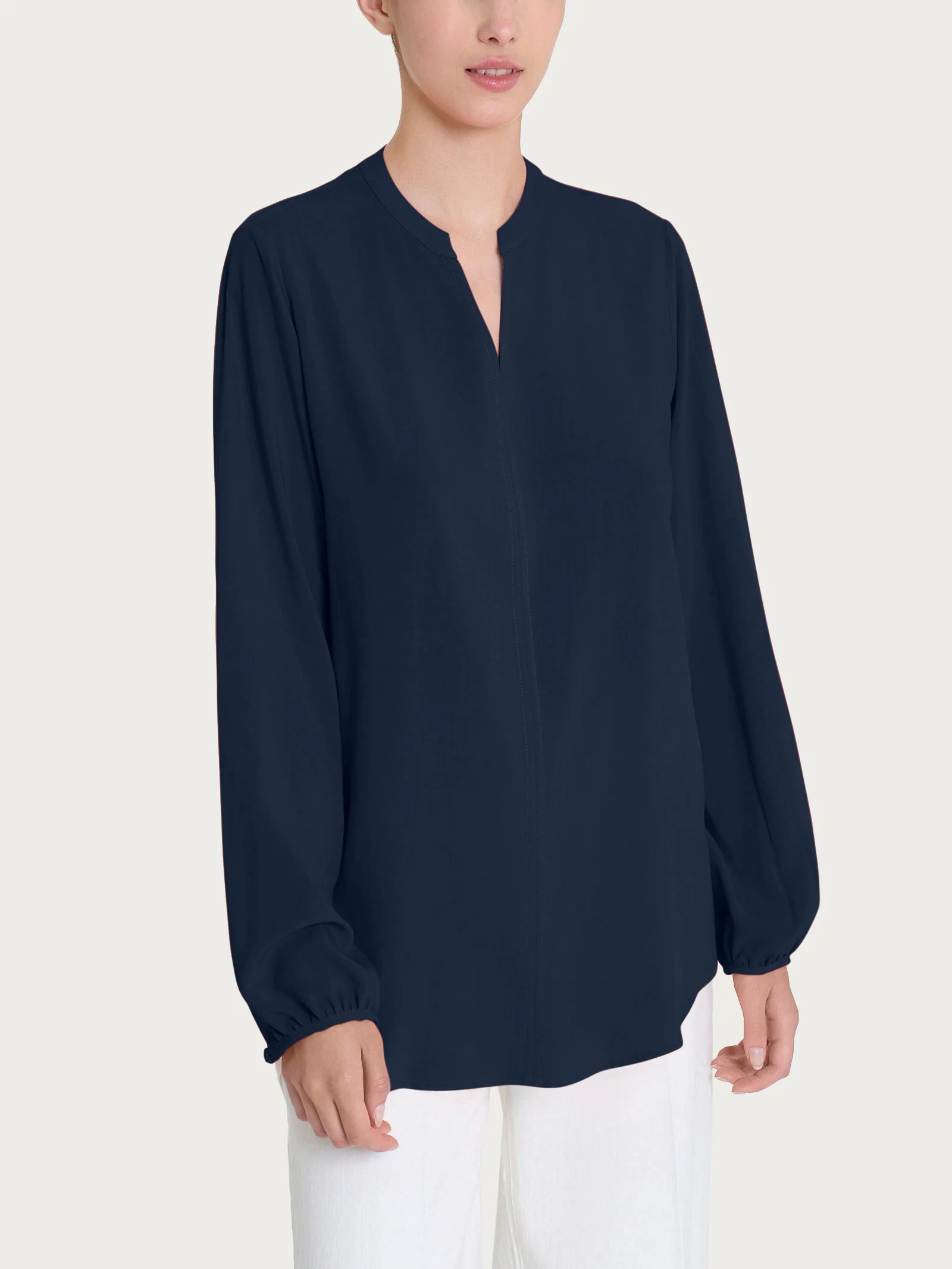 Blusa con collo alla coreana e manica lunga in Ecoseta - Bleu