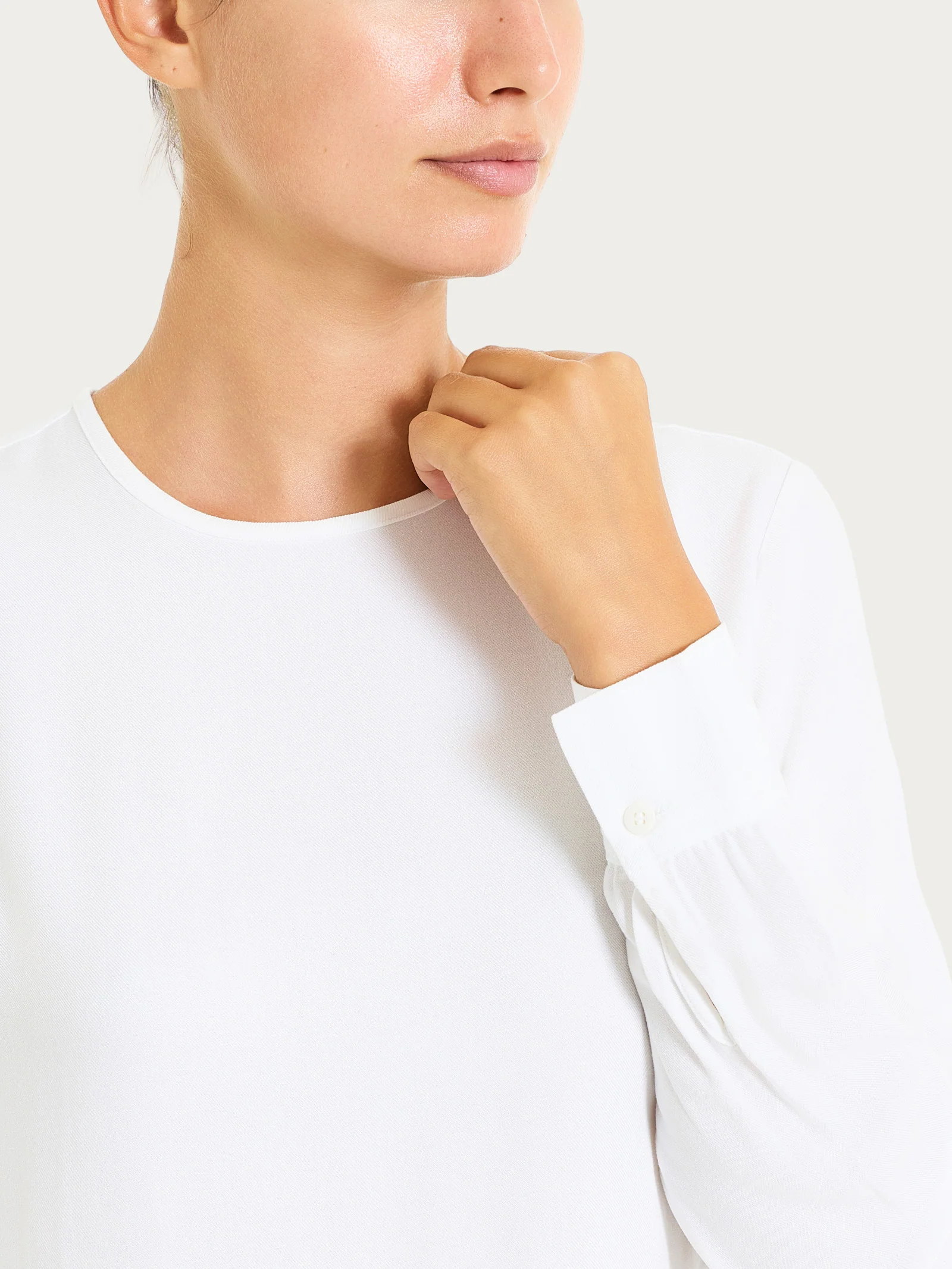 Blusa girocollo in Winter Ecoseta - Bianco - Image 3