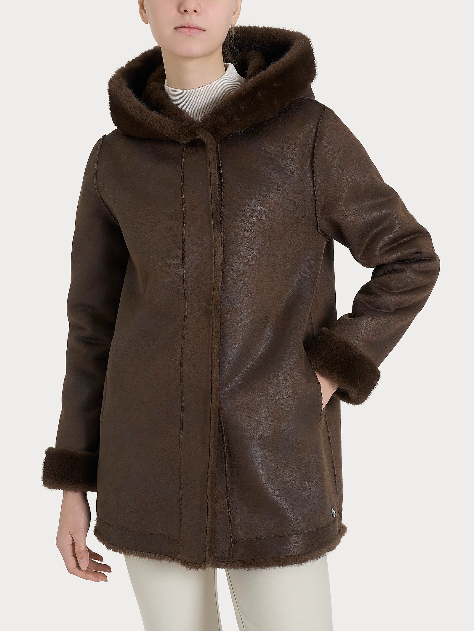 Cappotto con cappuccio double-face in Vegan Fur - Chocolate Torte