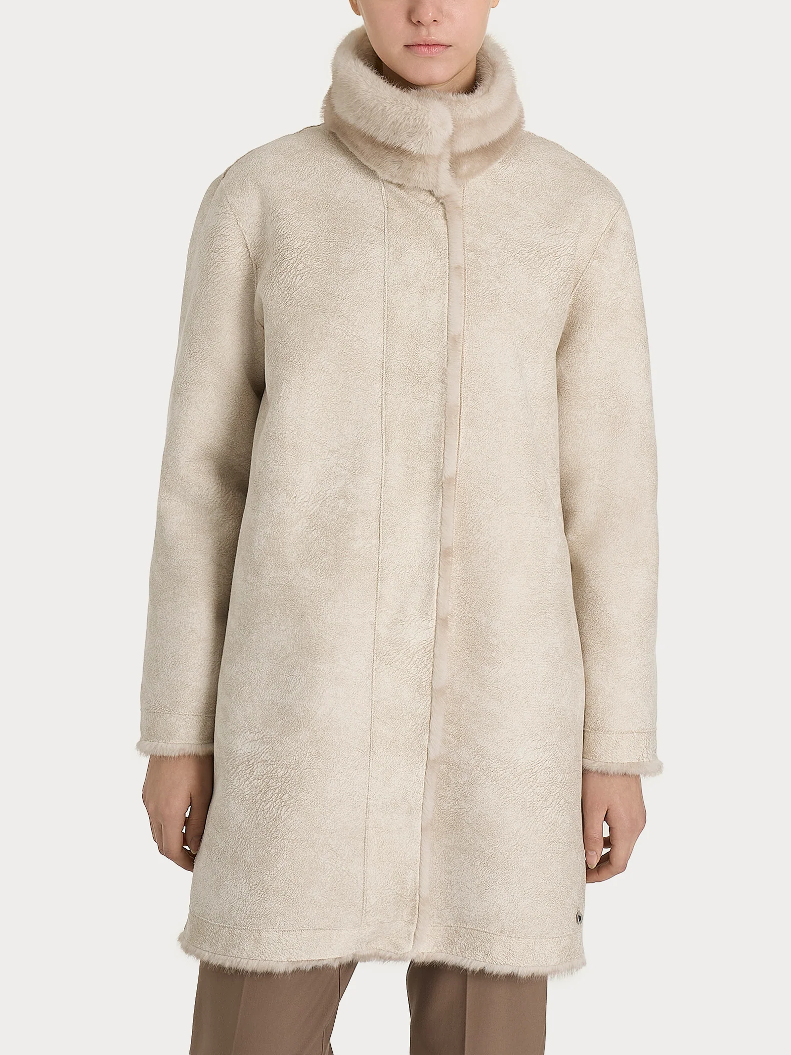 Cappotto con cintura double-face in Vegan Fur - Fant.Champignon