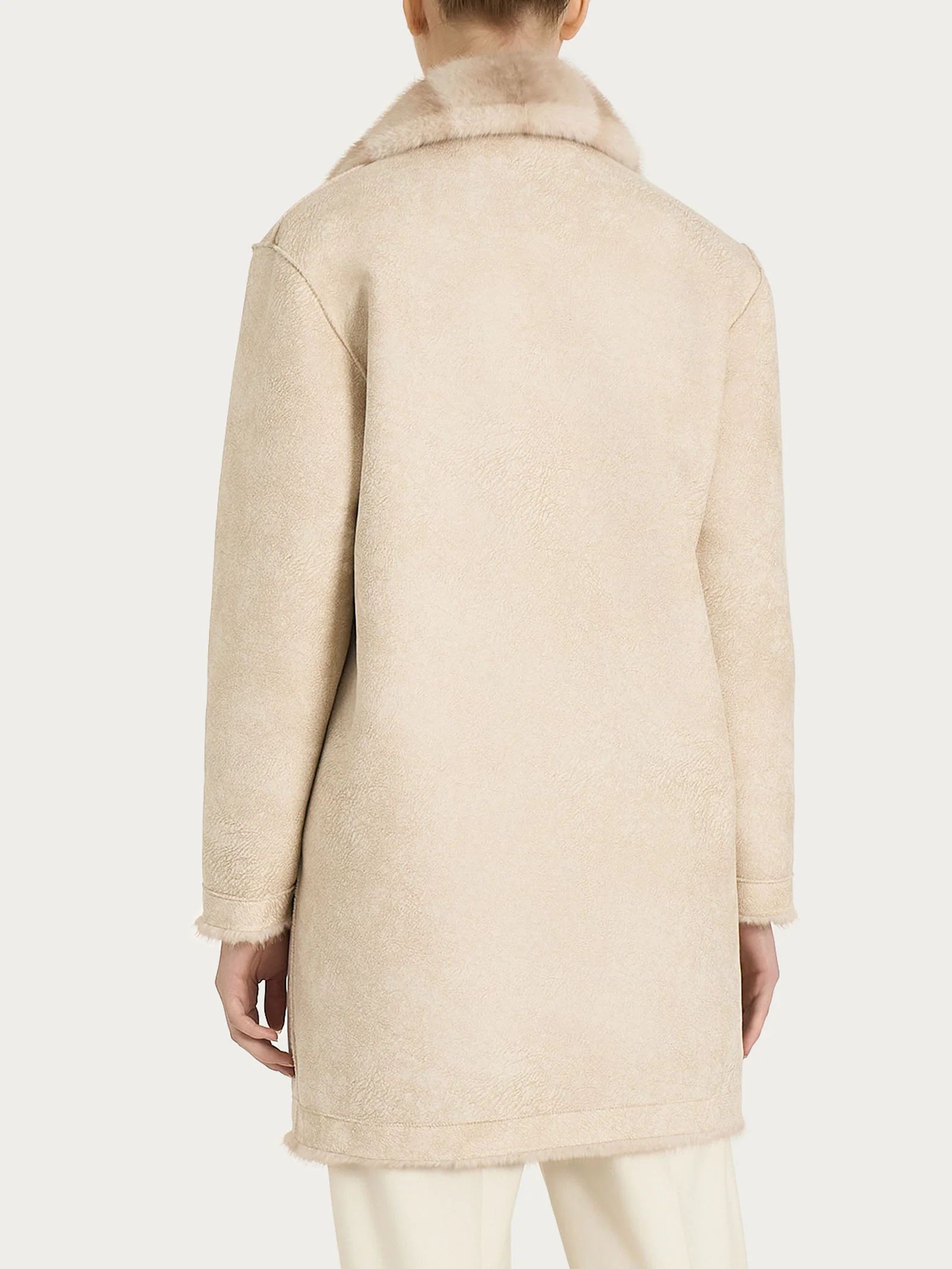Cappotto con revers double-face in Vegan Fur - Fant.Champignon - Image 3