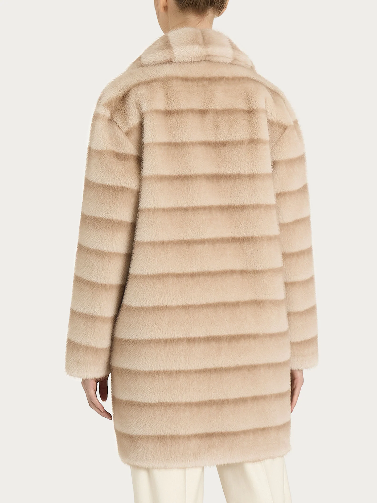 Cappotto con revers double-face in Vegan Fur - Fant.Champignon - Image 4