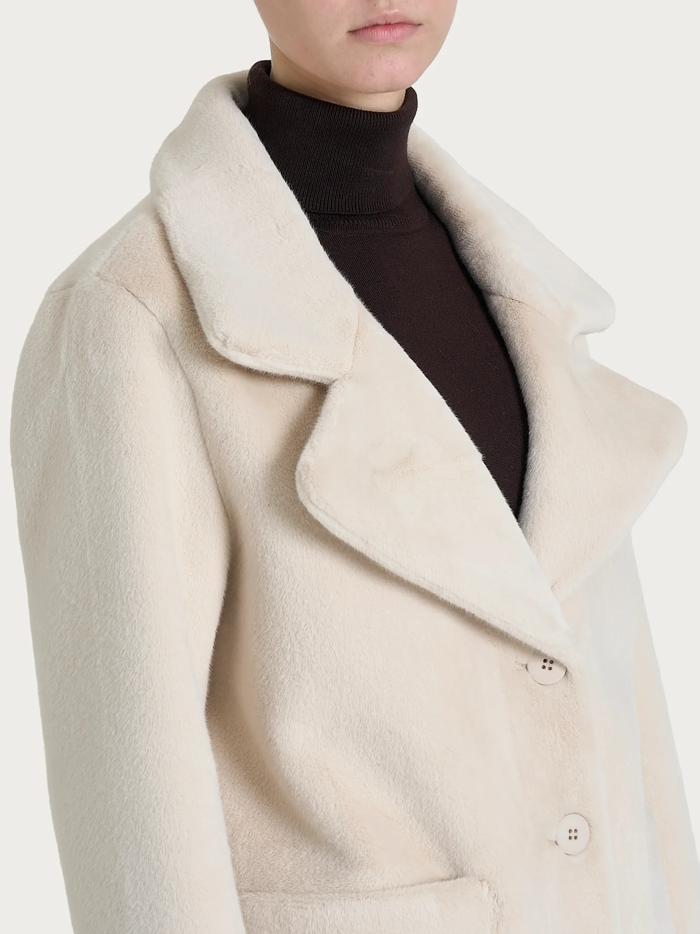 Cappotto lungo con revers double-face in Vegan Shearling - Champignon - Image 10