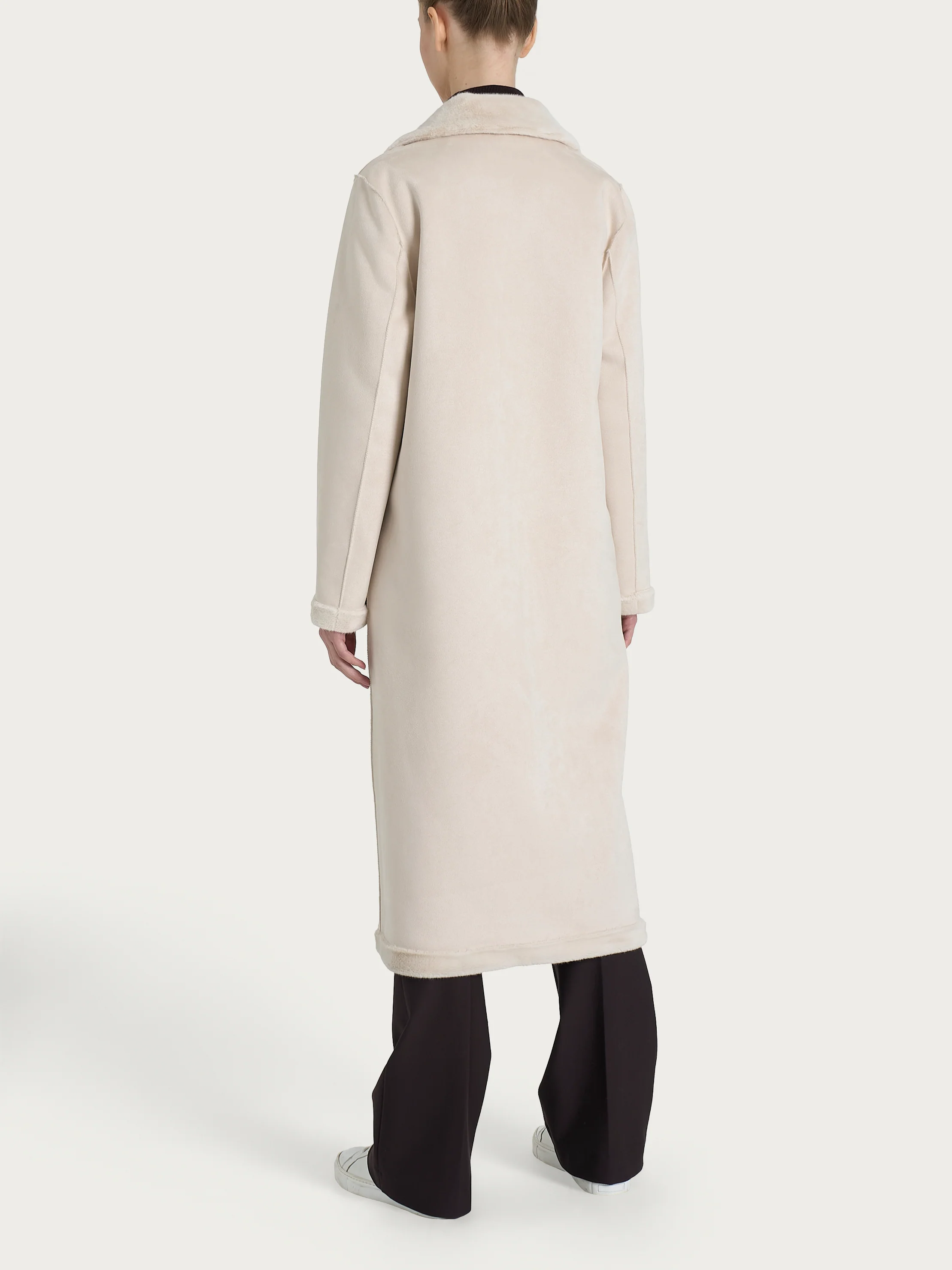 Cappotto lungo con revers double-face in Vegan Shearling - Champignon - Image 5
