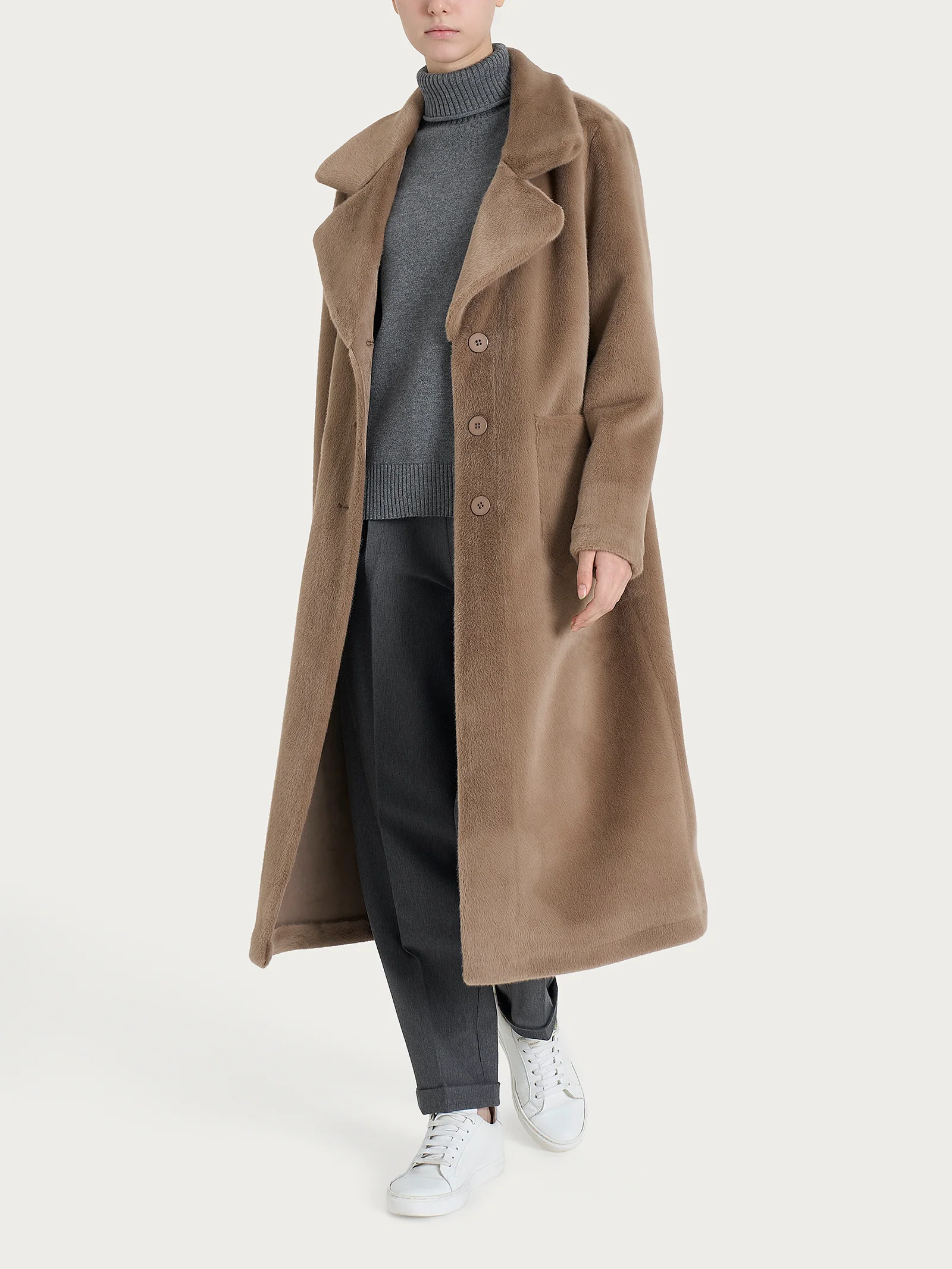 Cappotto lungo con revers double-face in Vegan Shearling - Pine Bark - Image 8