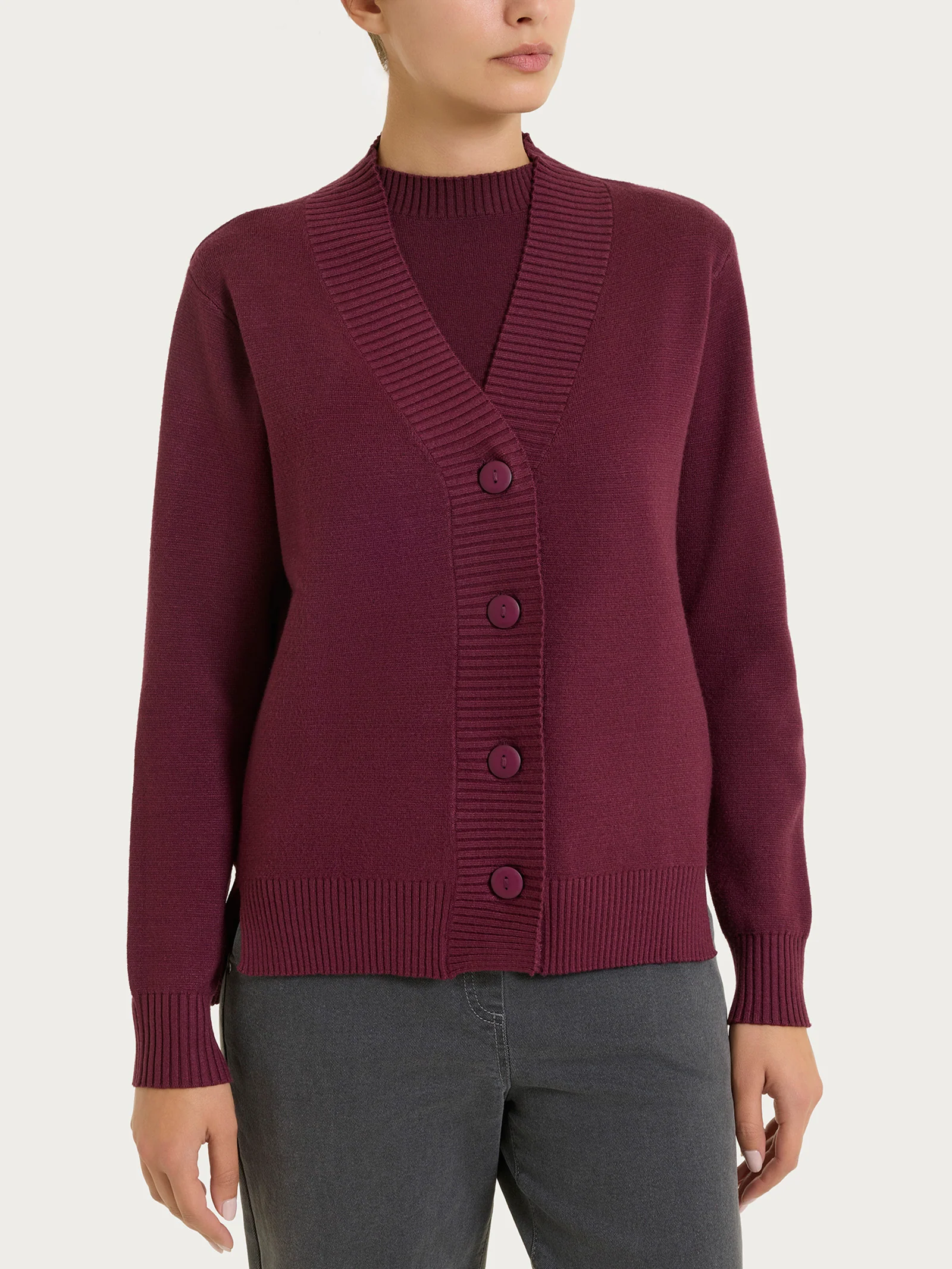 Cardigan asimmetrico con bottoni in Super Soft - Fig