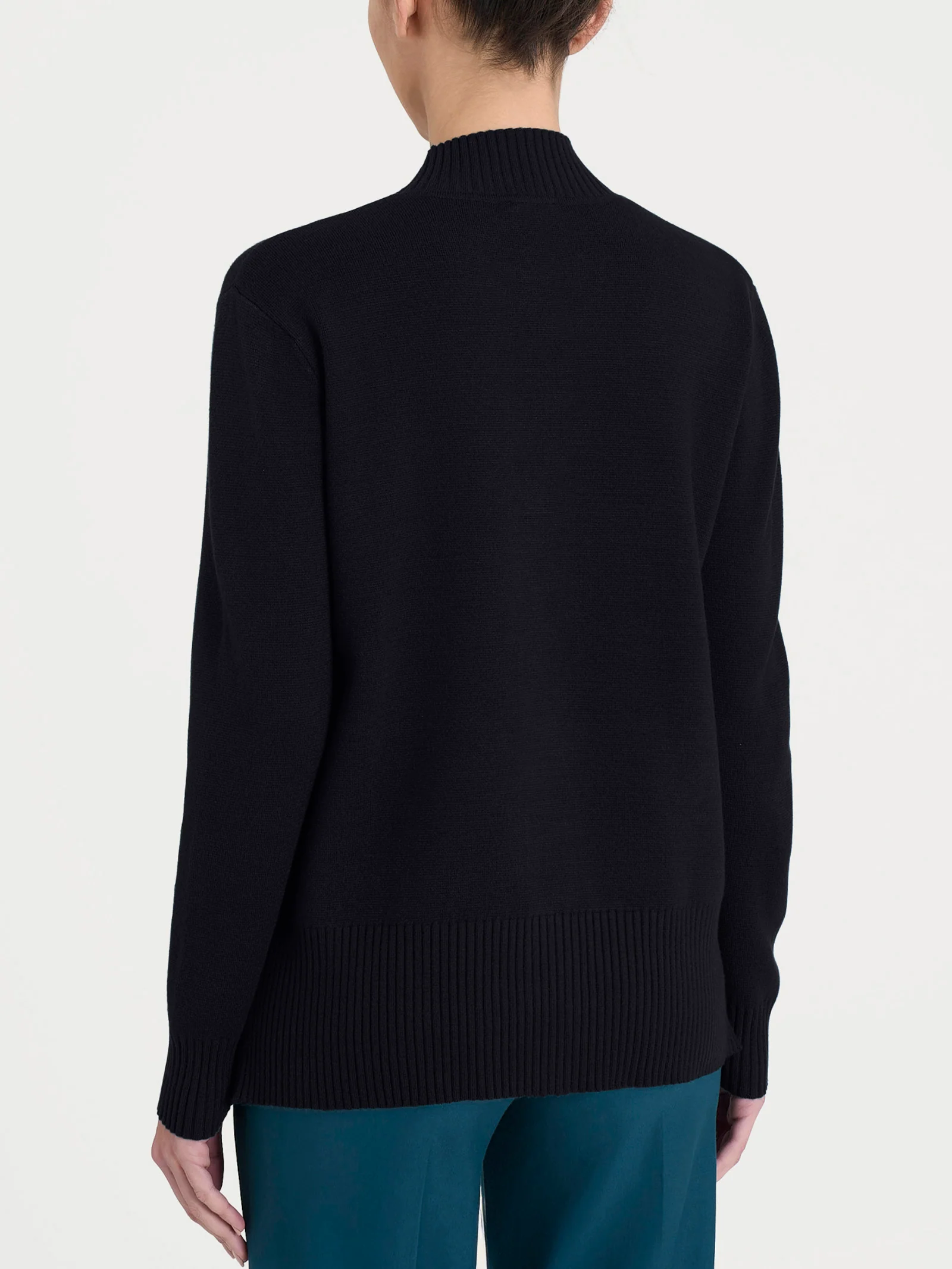 Cardigan asimmetrico con collo alto in Super Soft - Nero - Image 2