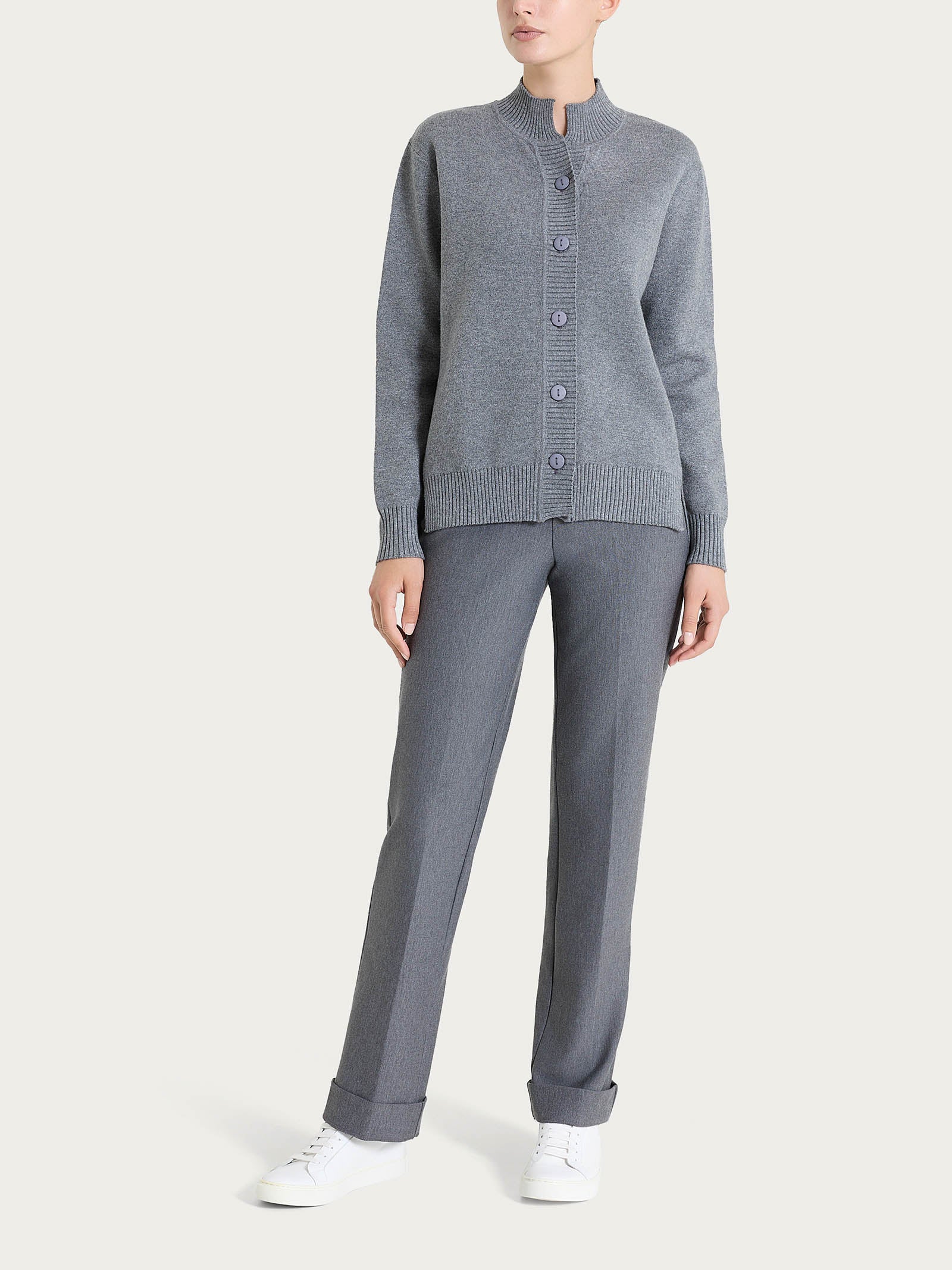 Cardigan asimmetrico con collo alto in Super Soft - Ferro Mel. - Image 4