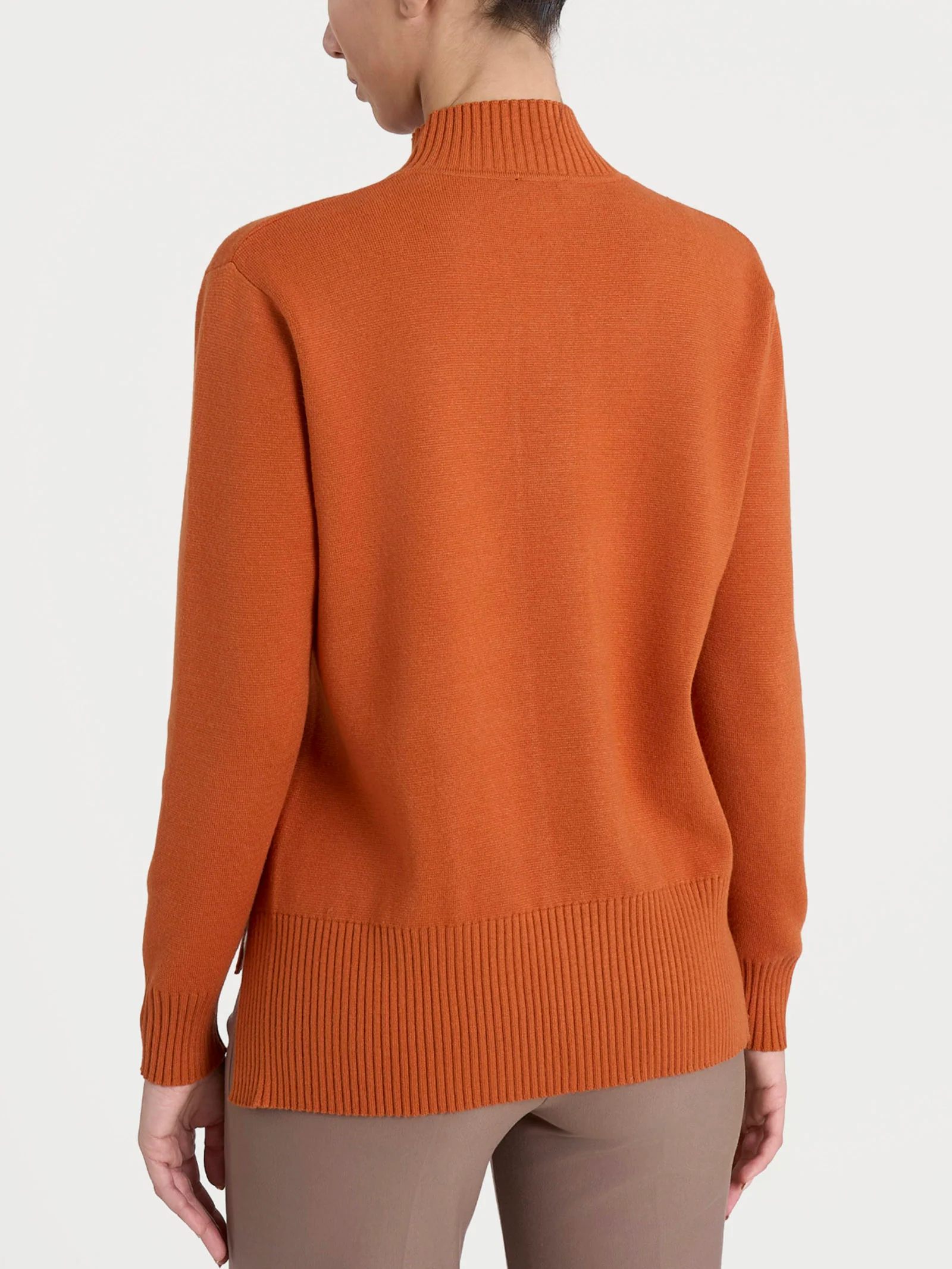 Cardigan asimmetrico con collo alto in Super Soft - Rust - Image 2