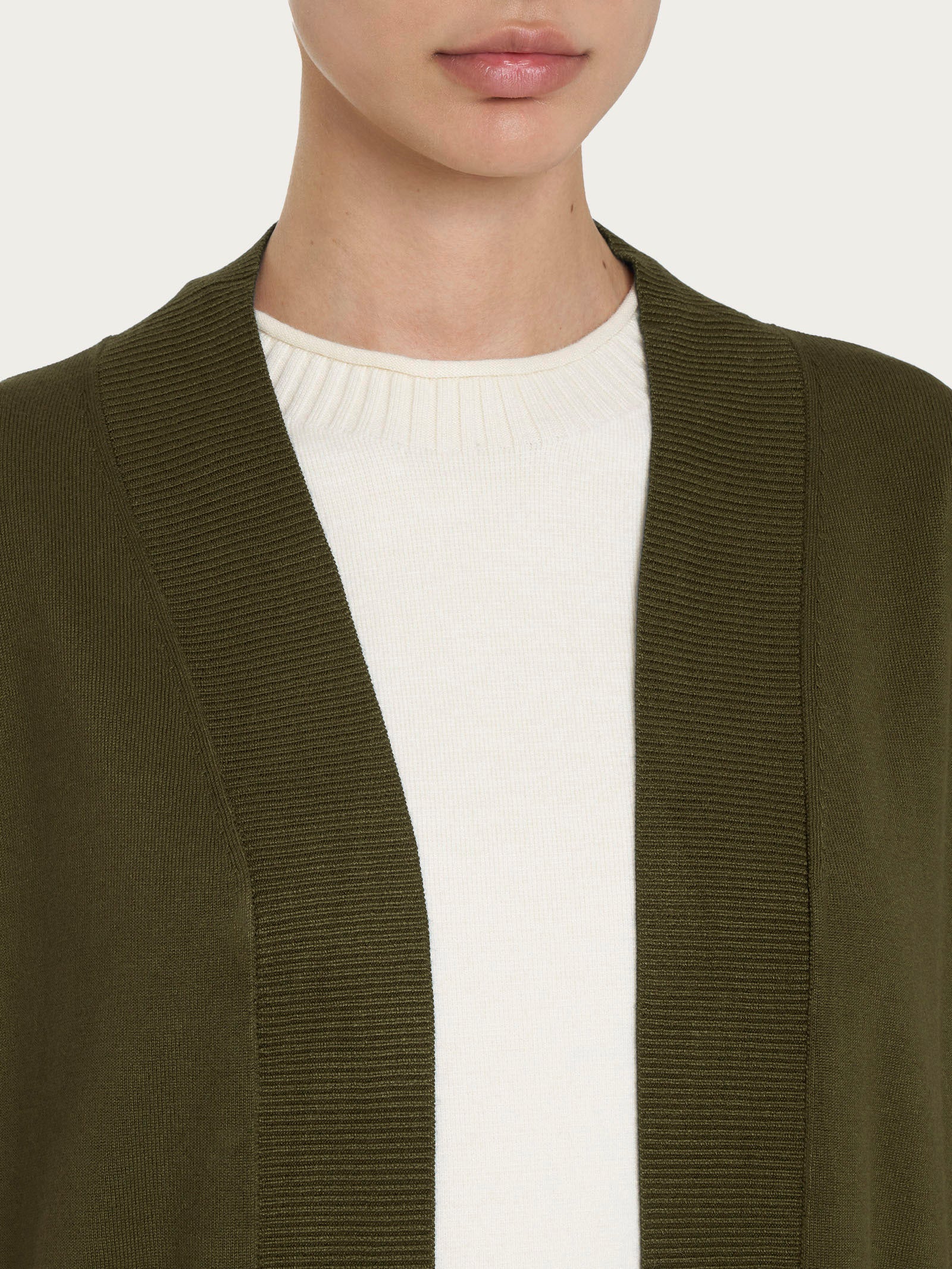 Cardigan con bottoni Four Seasons - Dark Olive - Image 3