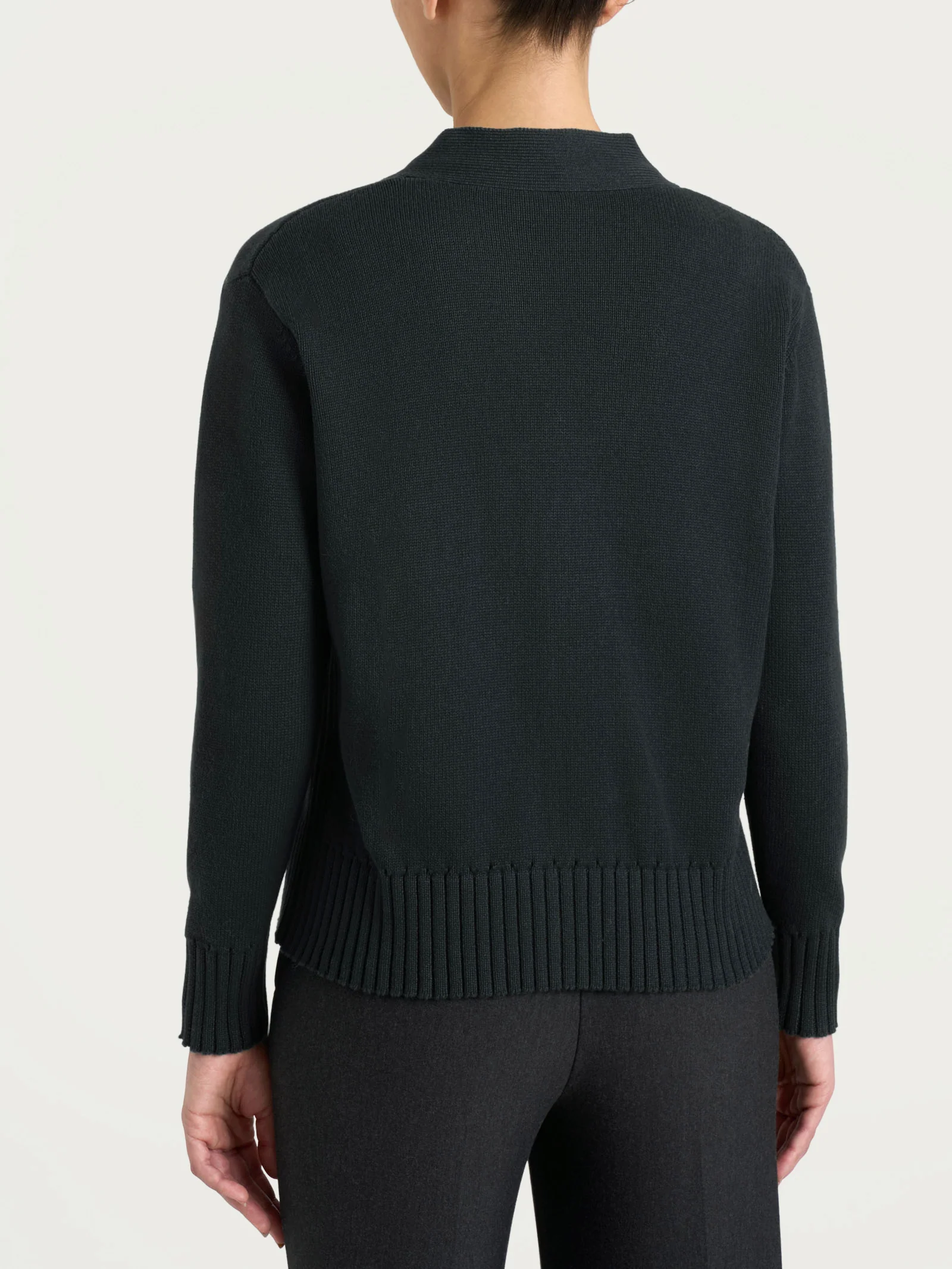 Cardigan con scollo a V e bottoni in Winter Cotton - Nero Mel. - Image 2