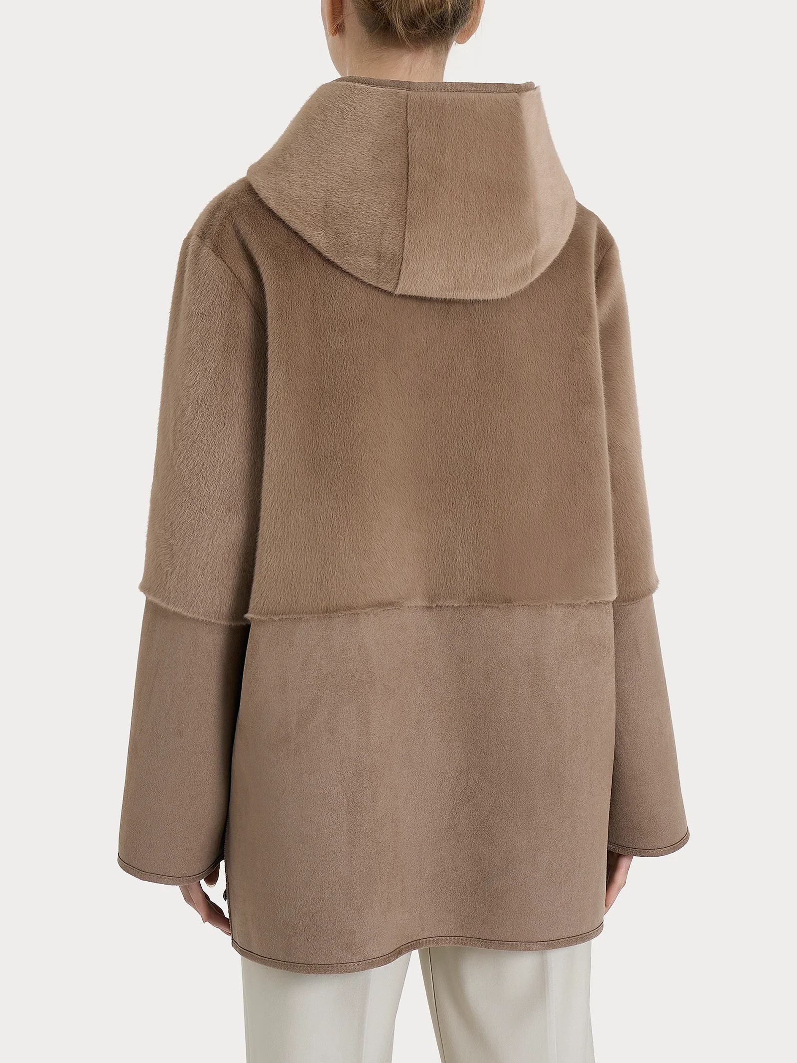 Giacca con cappuccio double-face in Vegan Shearling - Pine Bark - Image 3