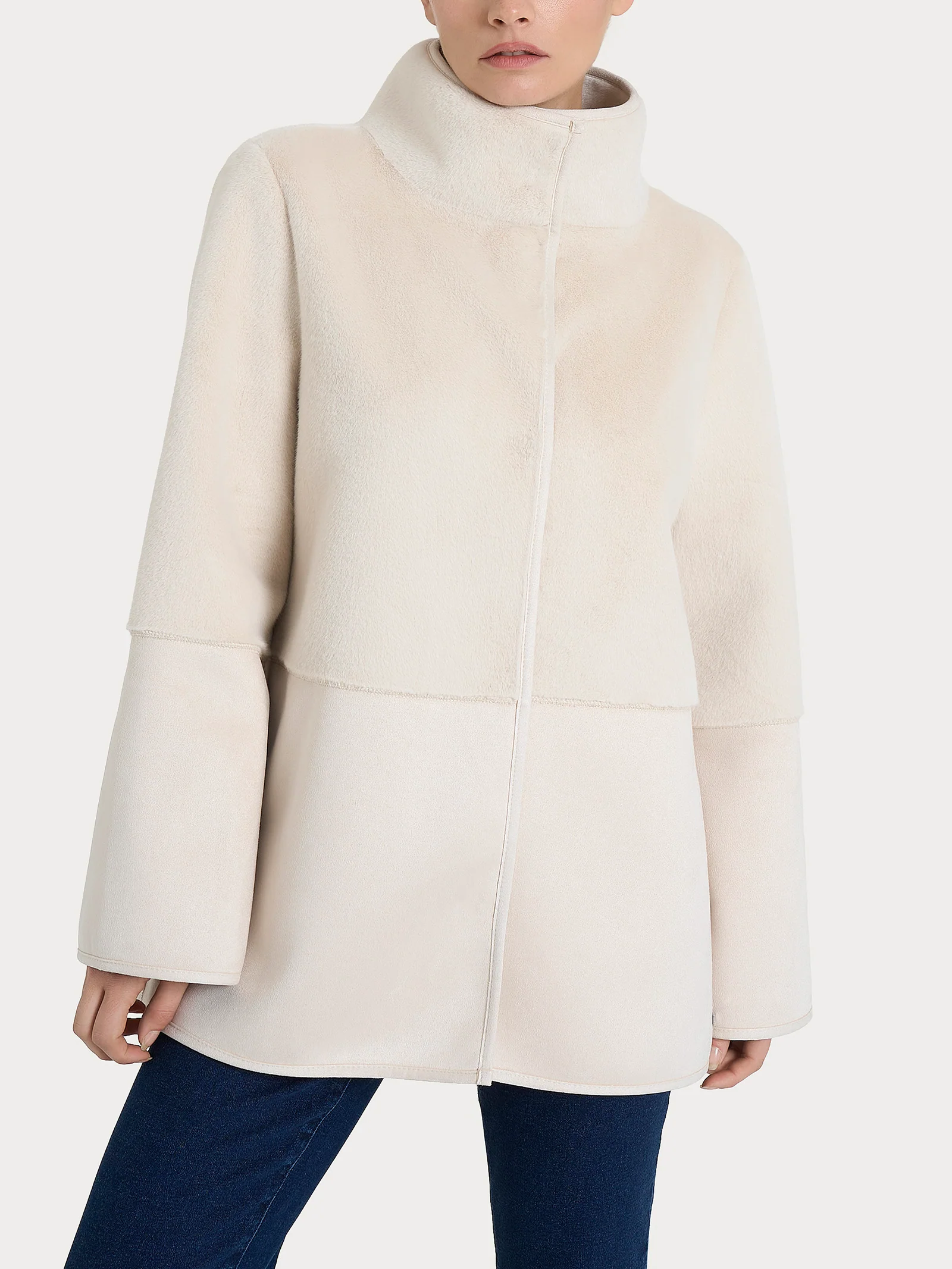 Giacca lunga con collo alto double-face in Vegan Shearling - Champignon