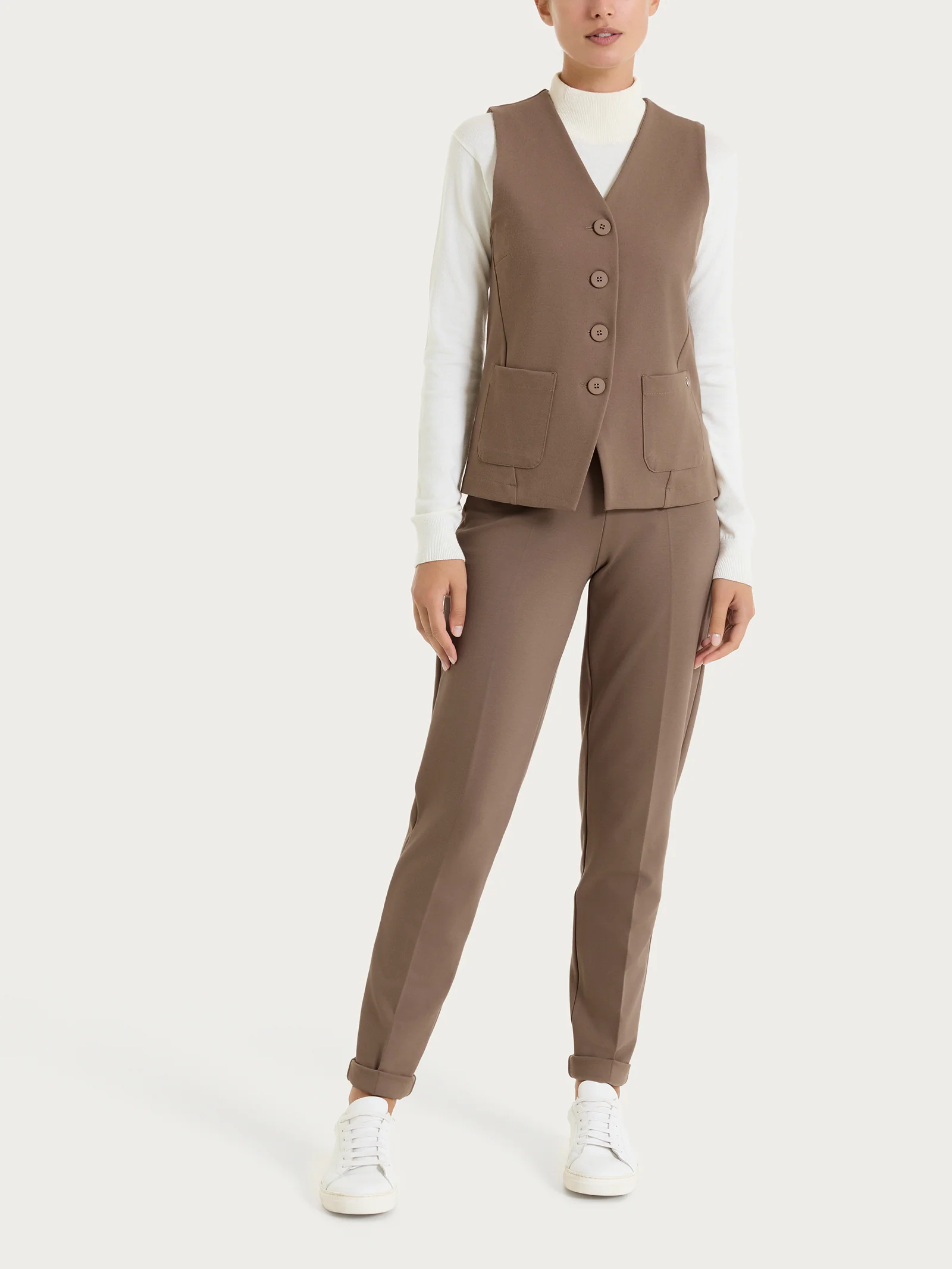 Gilet con quattro bottoni in Cashmere Compact - Pine Bark - Image 4