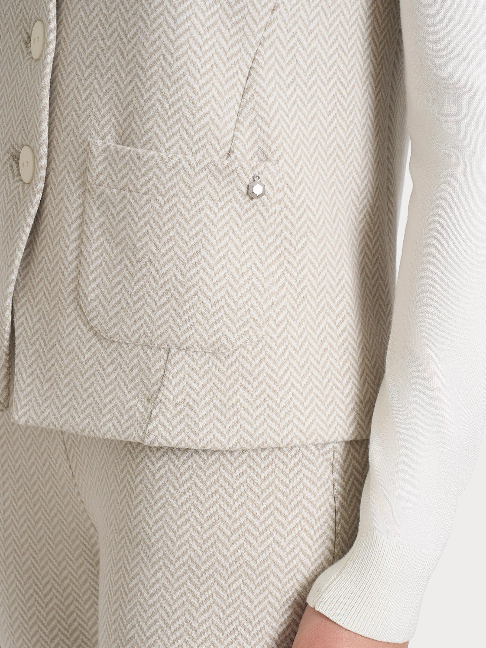 Gilet con quattro bottoni in Eco Jacquard - Fant.Avorio - Image 3