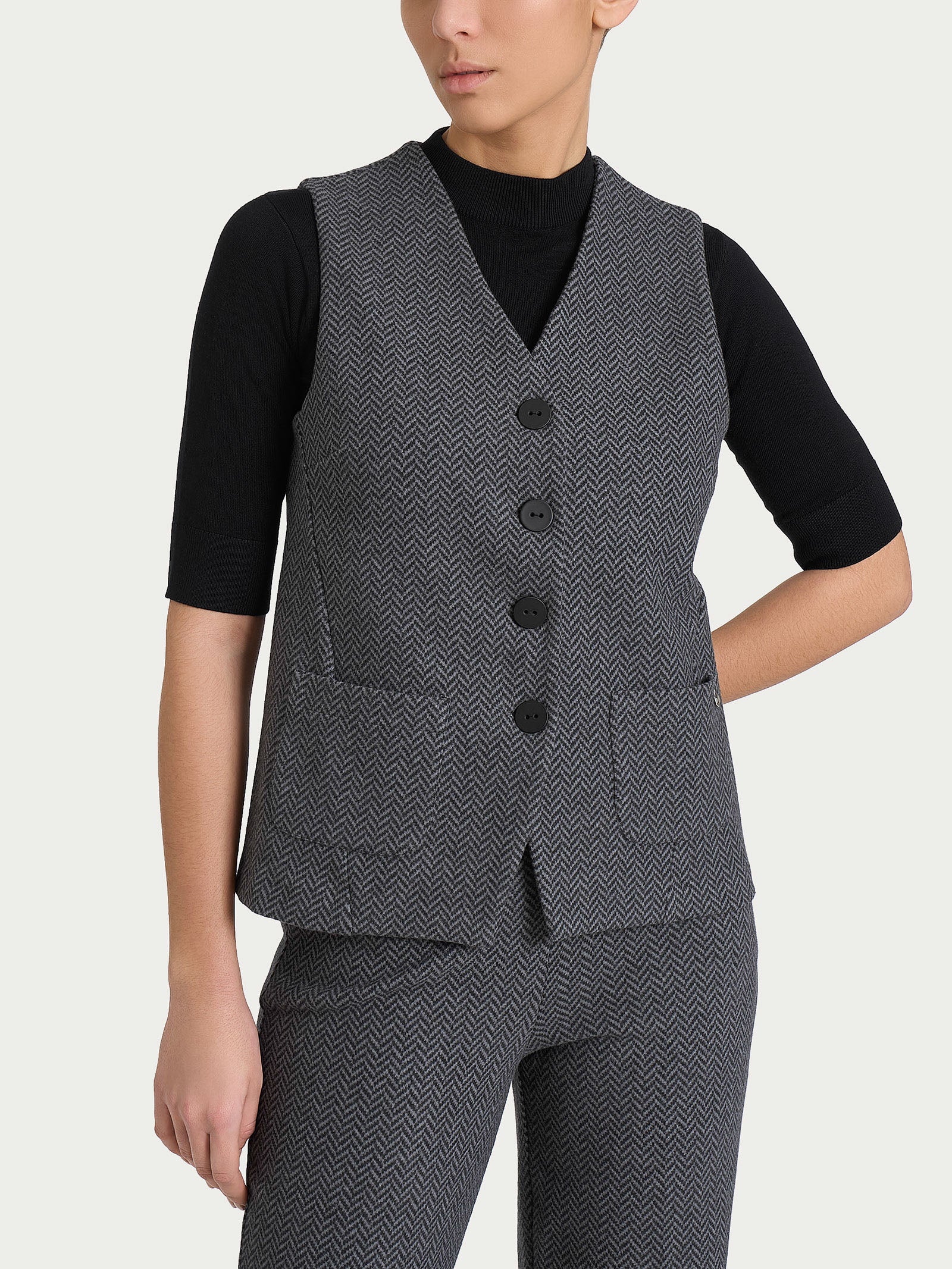Gilet con quattro bottoni in Eco Jacquard - Fant.Oscuro Mel