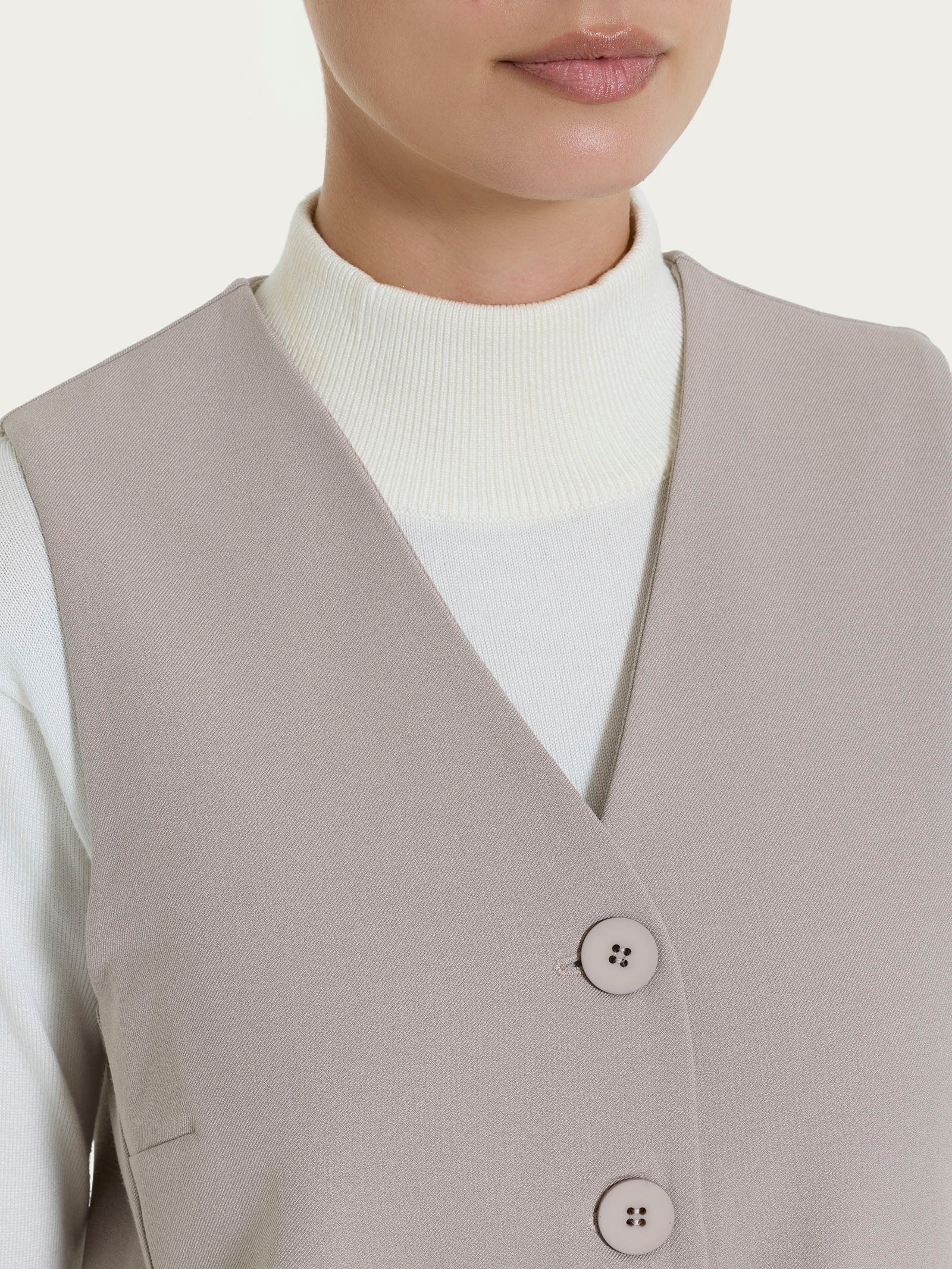 Gilet con quattro bottoni in Flannel Twill - Nude - Image 3