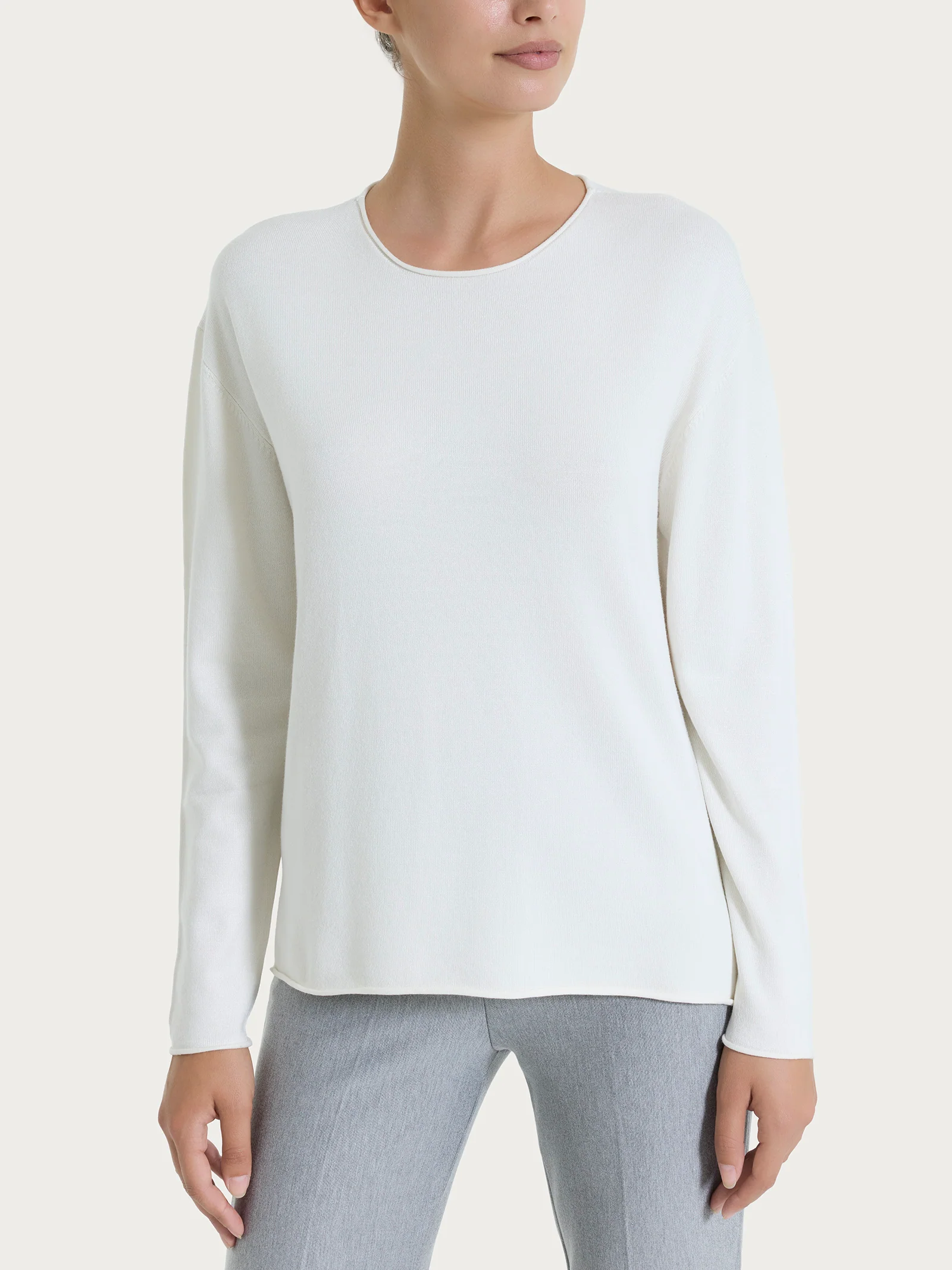 Maglia asimmetrica con girocollo Four Seasons - Avorio