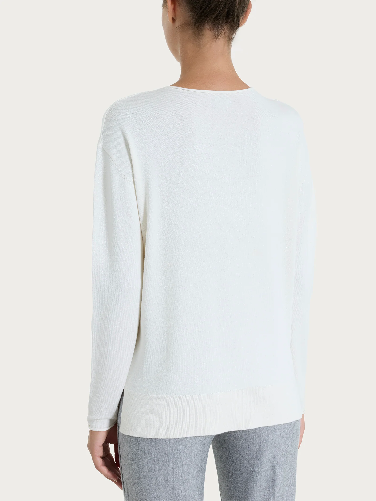 Maglia asimmetrica con girocollo Four Seasons - Avorio - Image 2