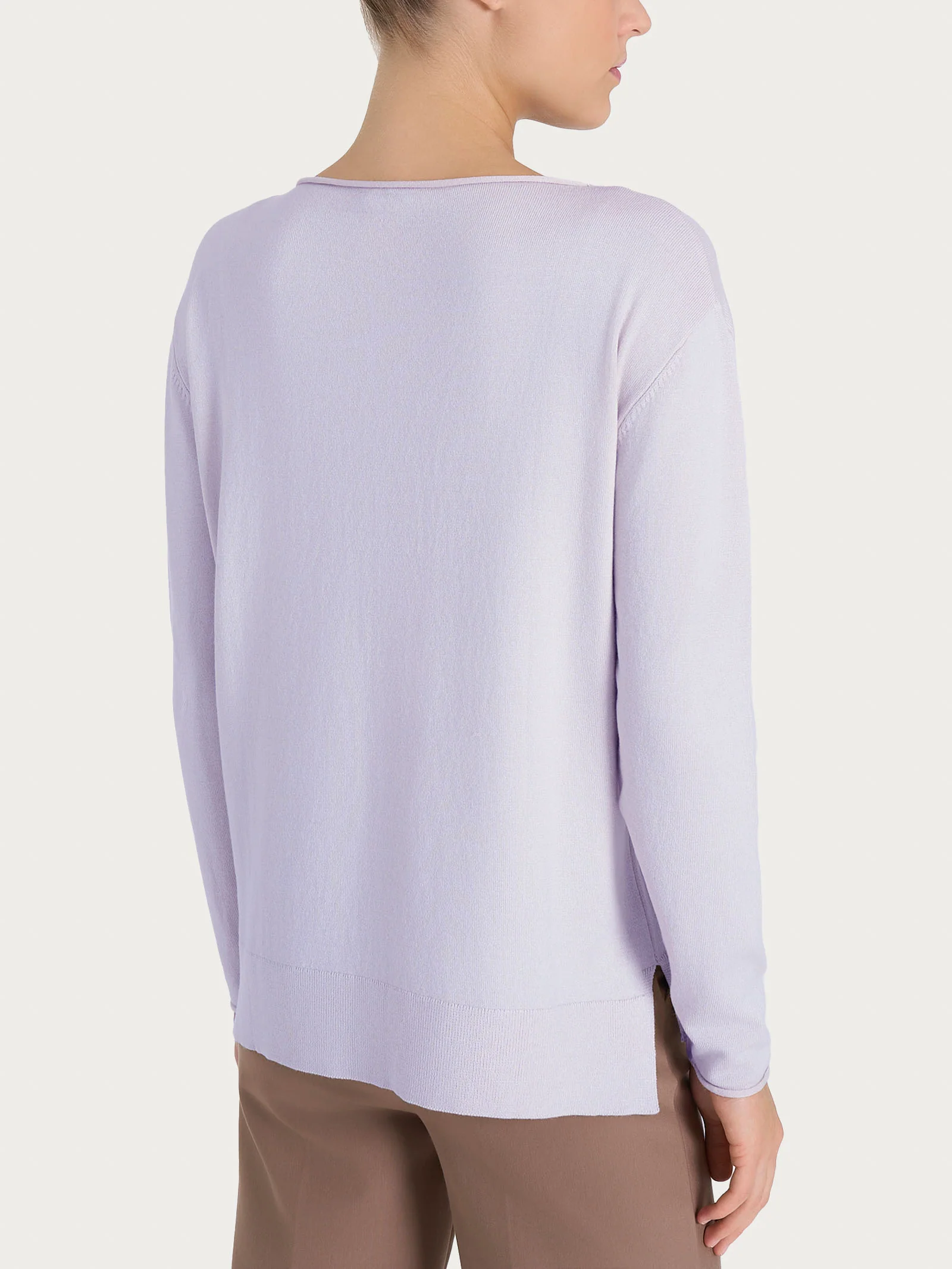 Maglia asimmetrica con scollo a barchetta Four Seasons - Thistle - Image 2
