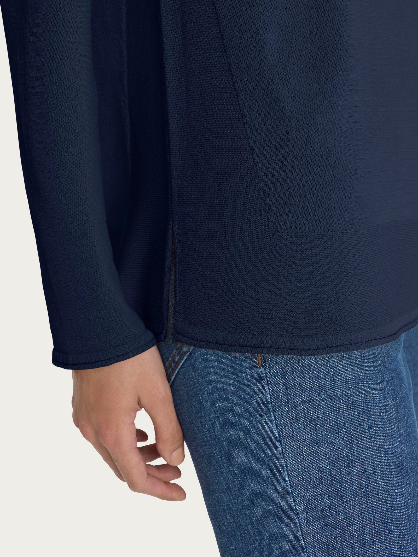 Maglia con collo a barchetta in Crêpe - Bleu - Image 3