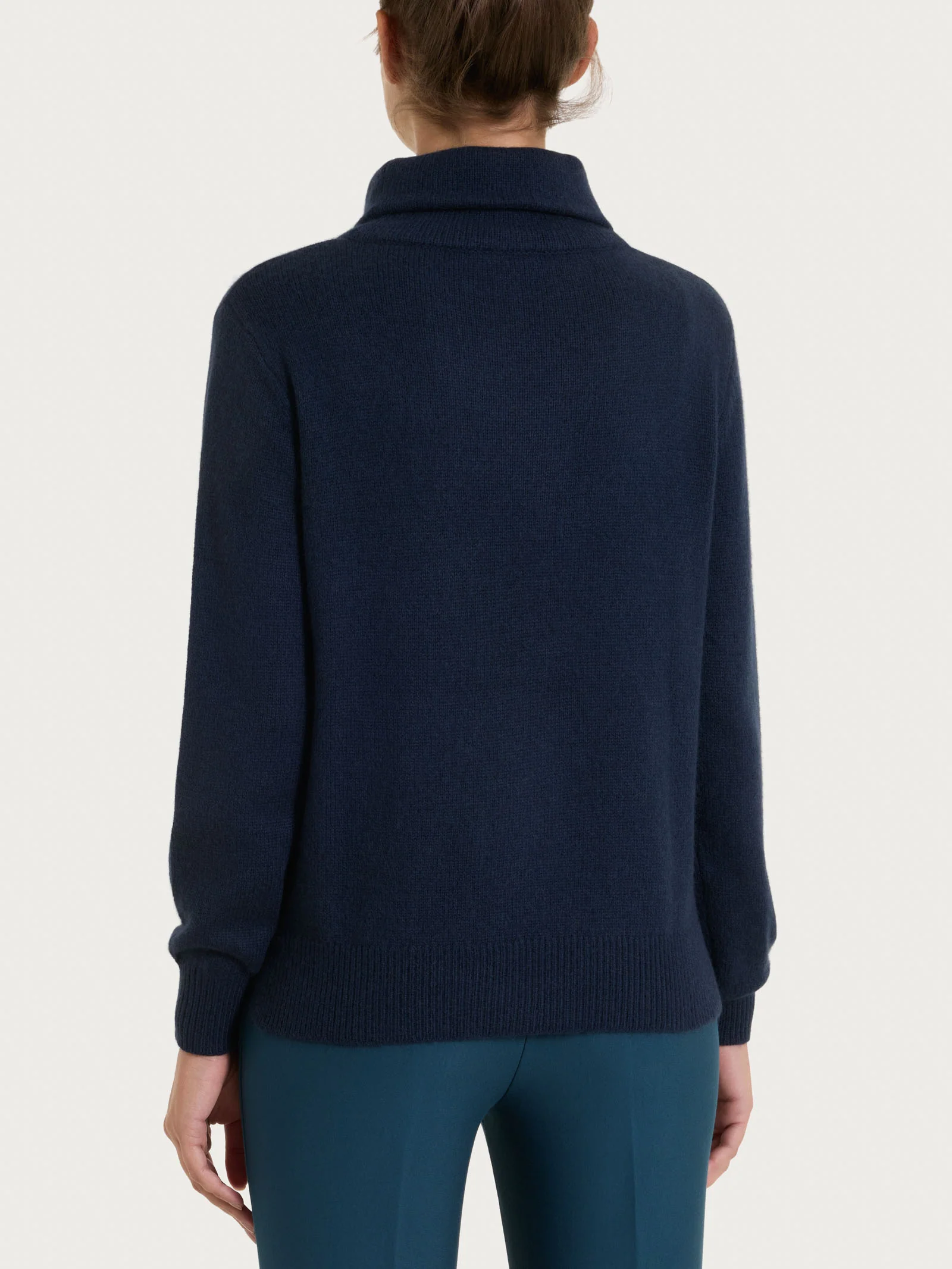 Maglia con collo a ciambella in Natural Soft - Bleu - Image 2