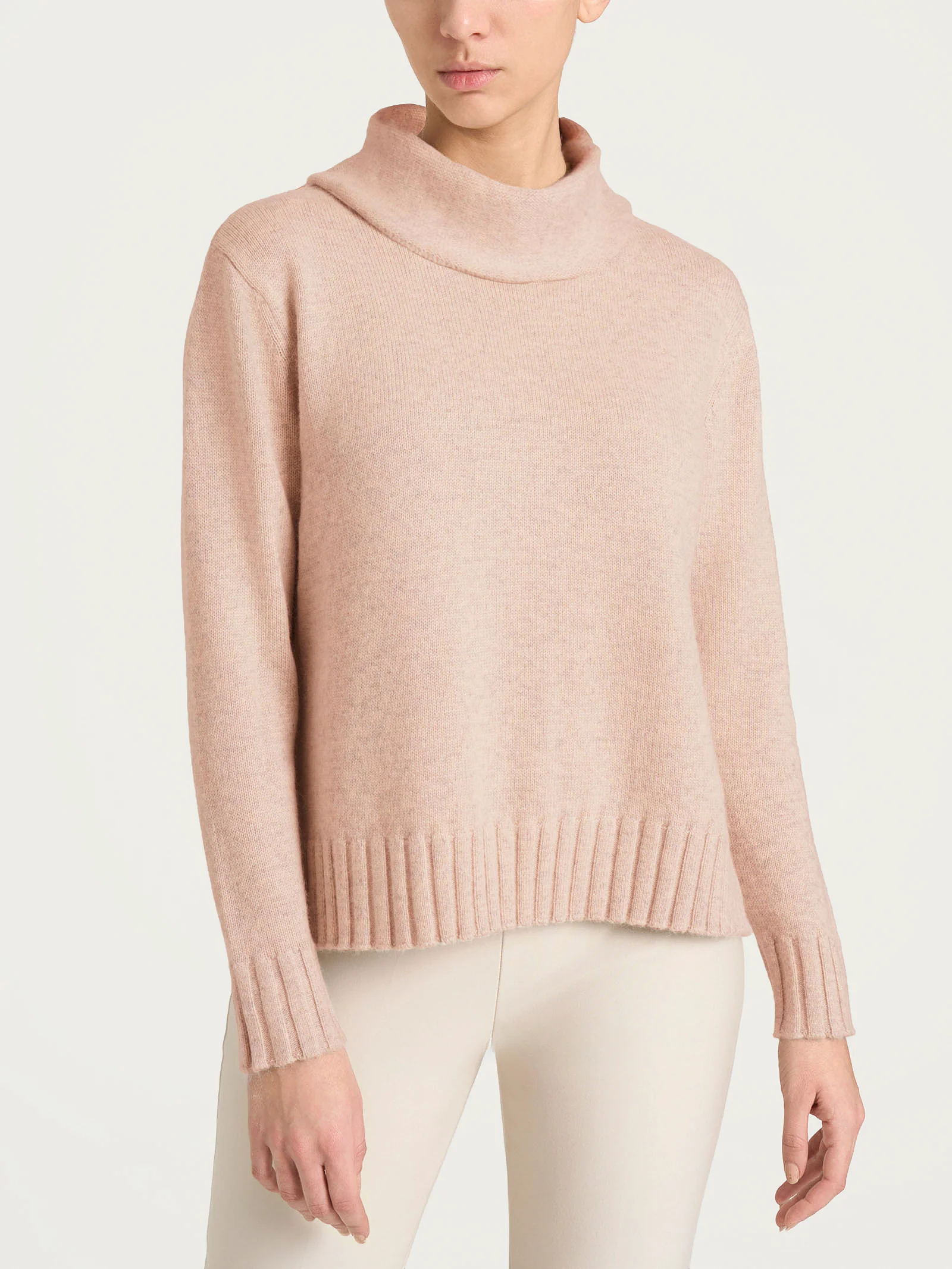 Maglia con collo a ciambella in Natural Soft - Cameo Rose