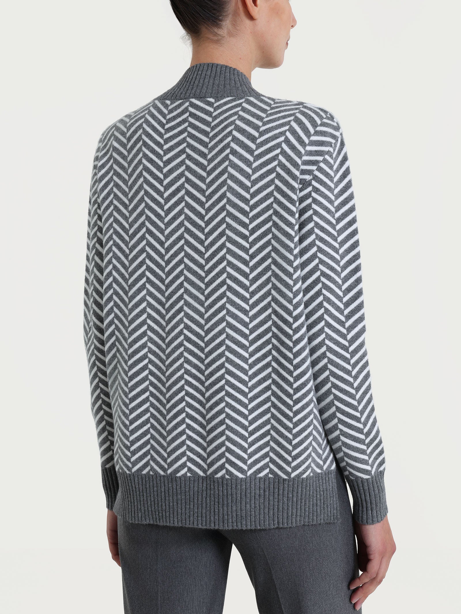 Maglia con scollo a V e fantasia spigata in Super Soft - Fant. Ferro Mel. - Image 2