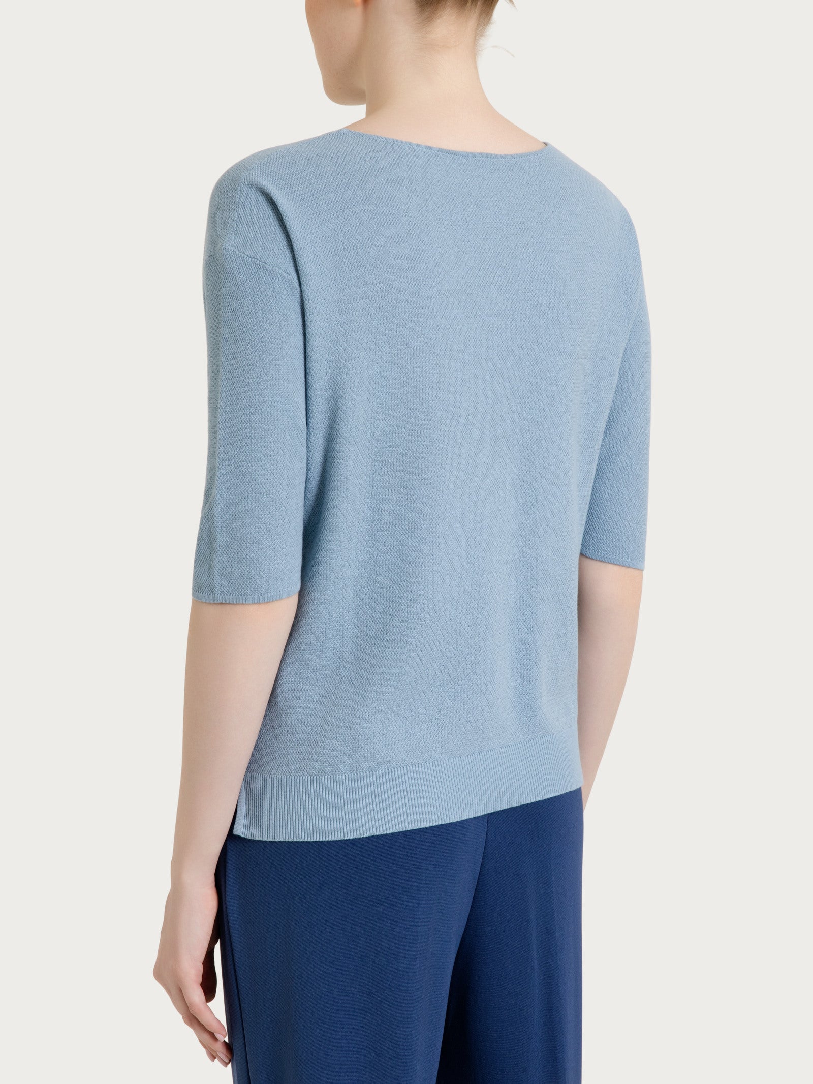 Maglia girocollo in punto piquet di puro cotone - Dusty Blue - Image 2