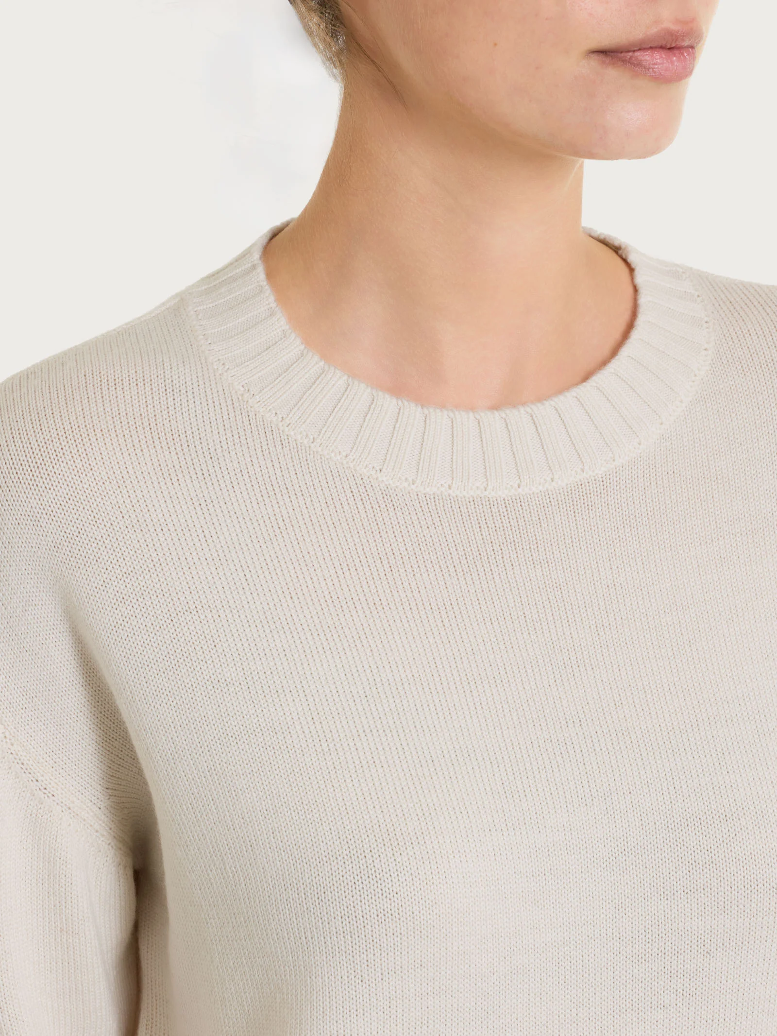Maglia girocollo leggera in Merino Soft - Avorio - Image 4