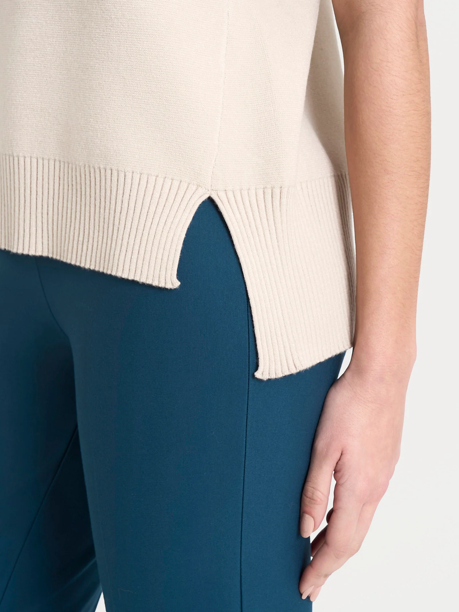 Maglia smanicata in Super Soft - Champignon - Image 3