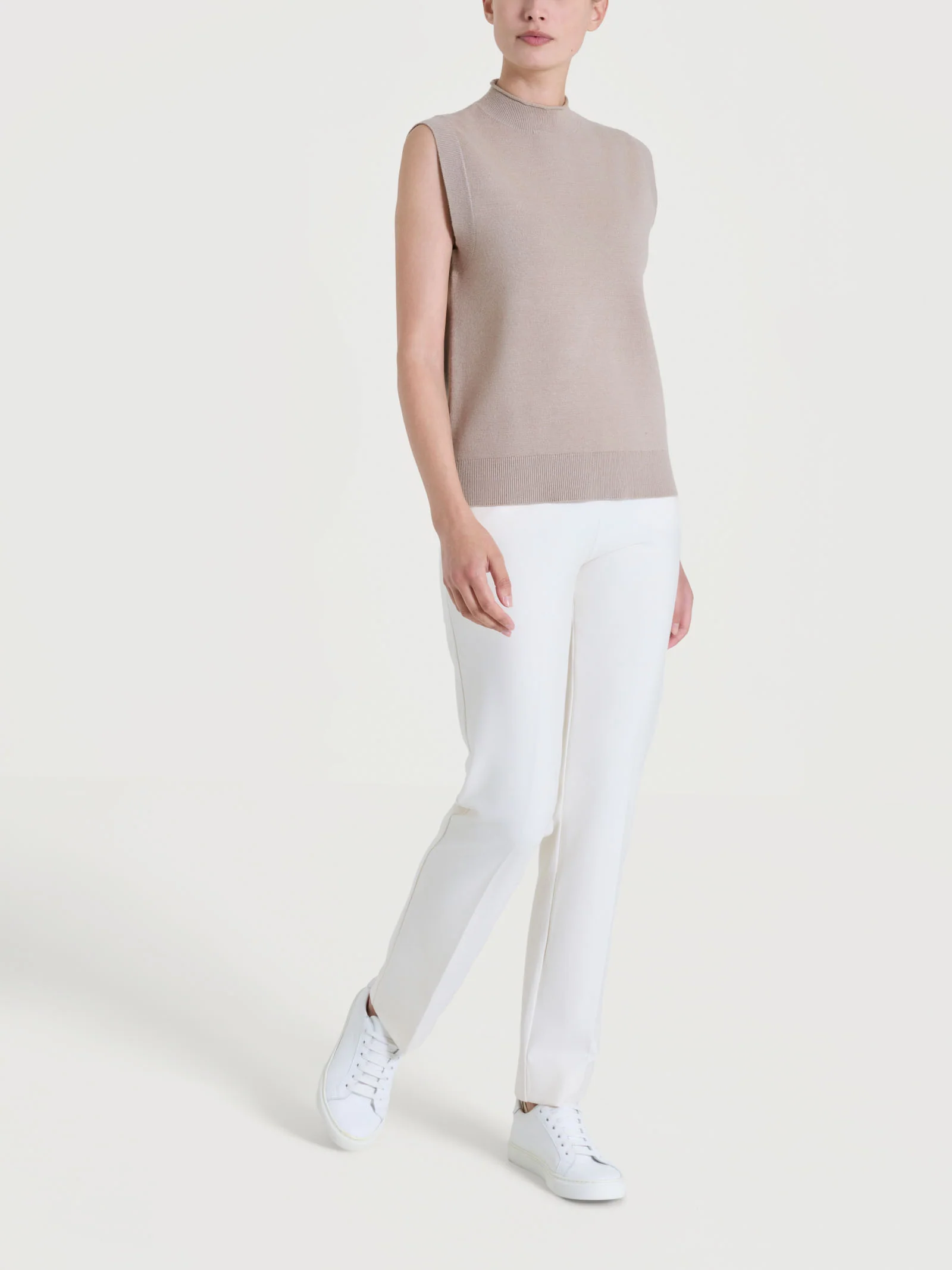 Maglia smanicata in Super Soft - Cammello - Image 4