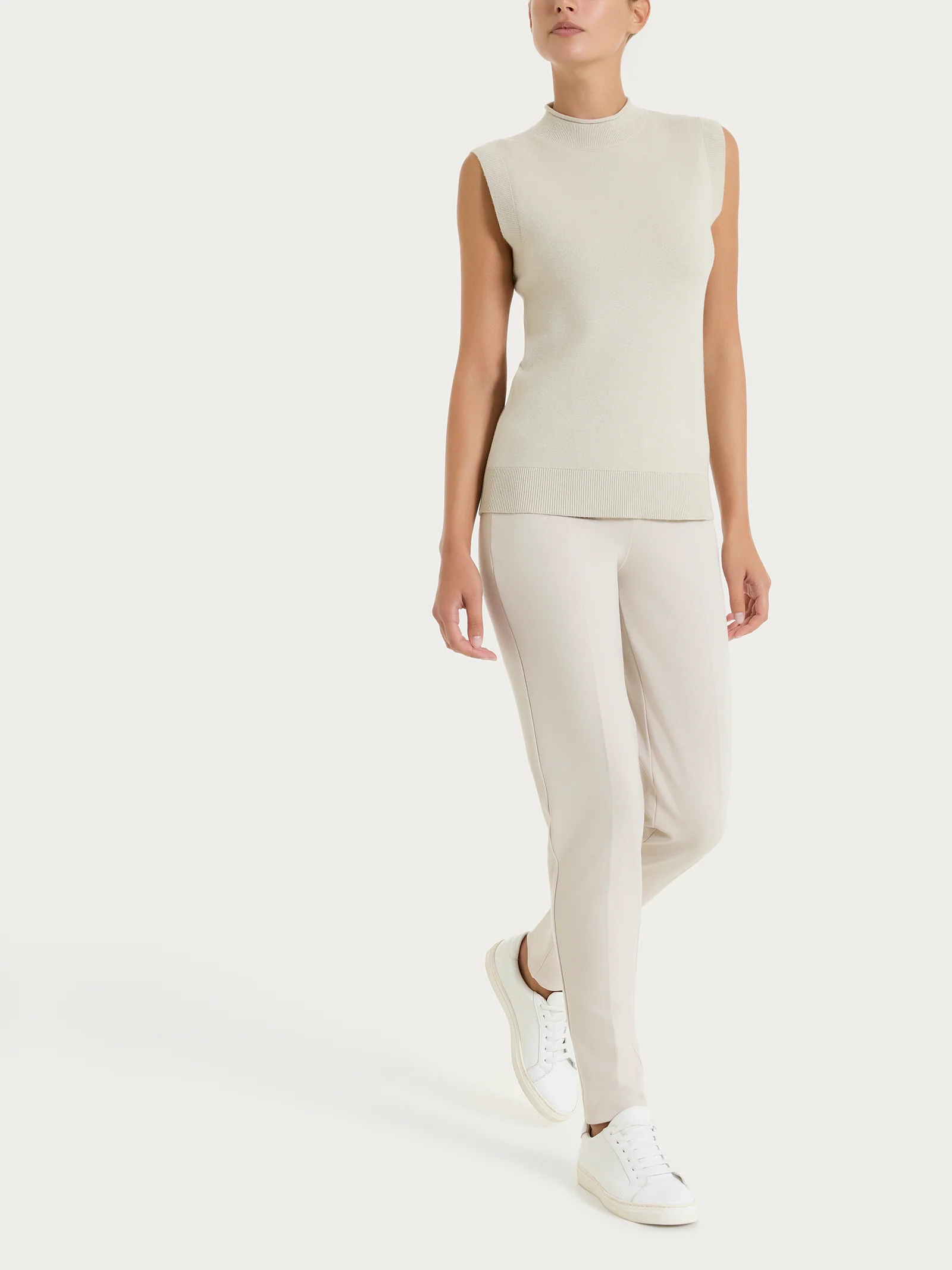 Maglia smanicata in Super Soft - Champignon - Image 4