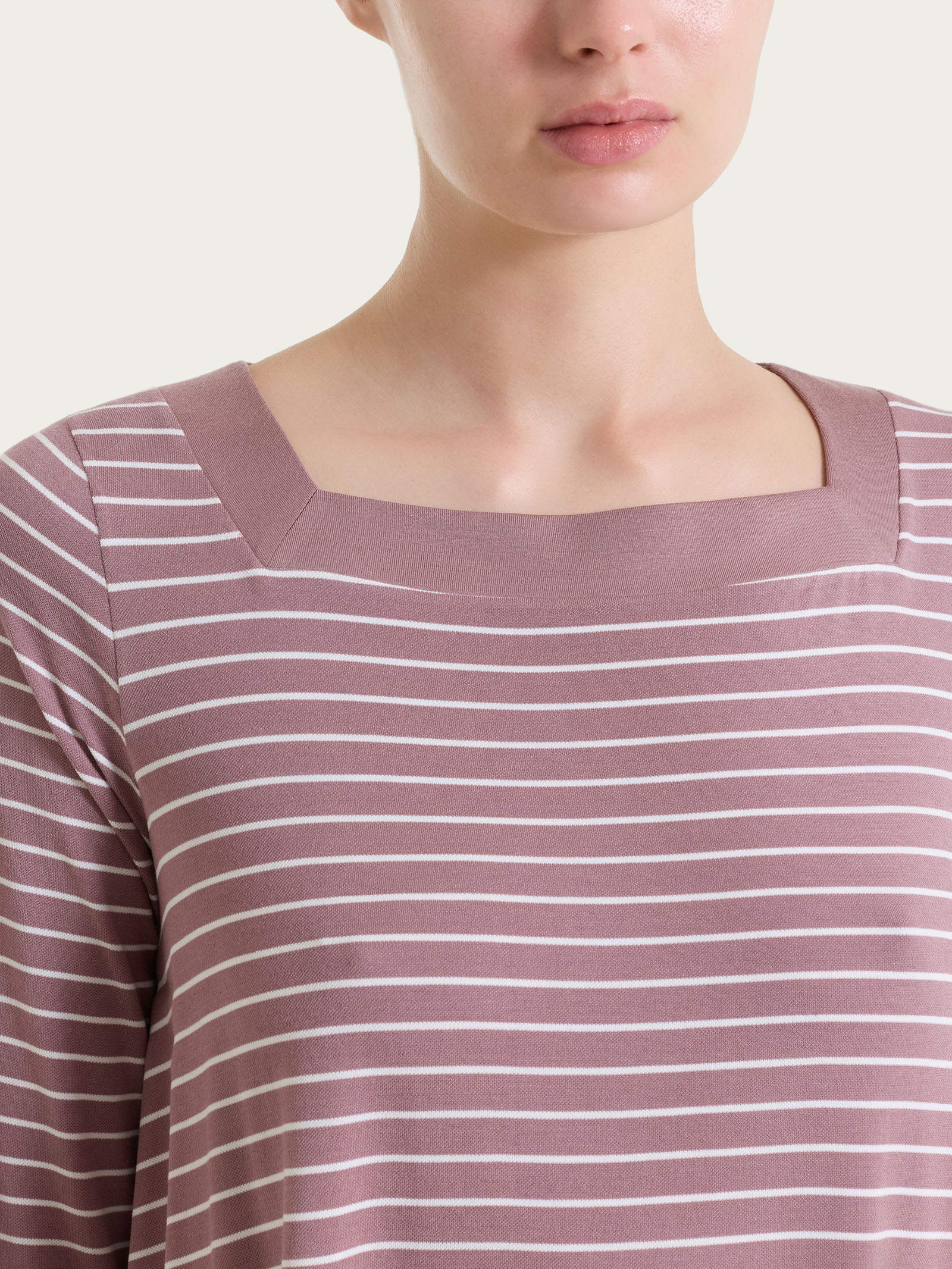 Maglietta a righe con collo squadrato in Summer Light Piquet - Fant. Twilight Mauve - Image 4