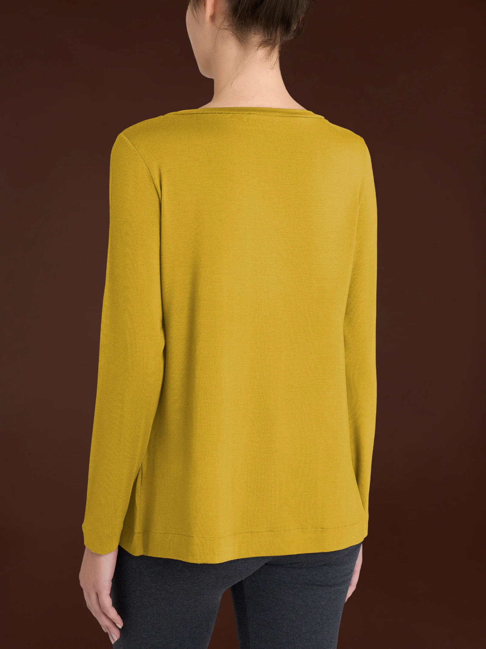 Maglietta con collo a barchetta in Eco Viscosa - Oil Yellow - Image 2