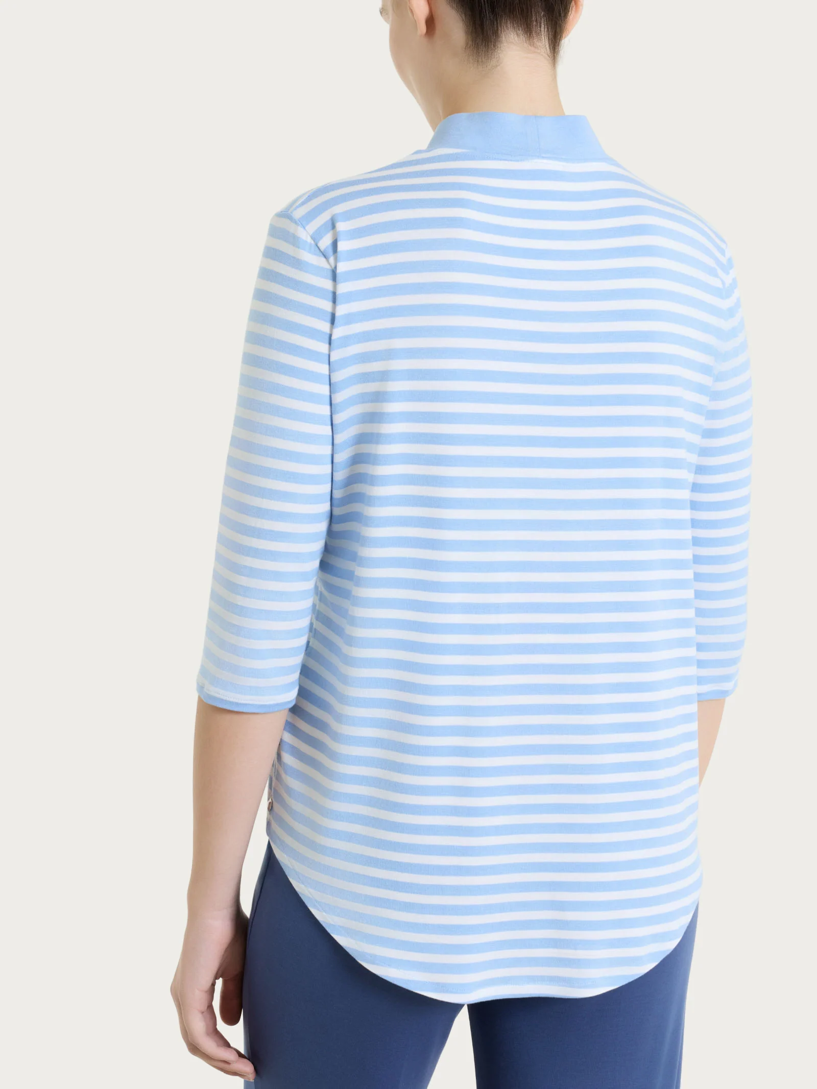 Maglietta con scollo a V a righe in Viscosa Summer - Fant. Bel Air Blue riga pari - Image 2