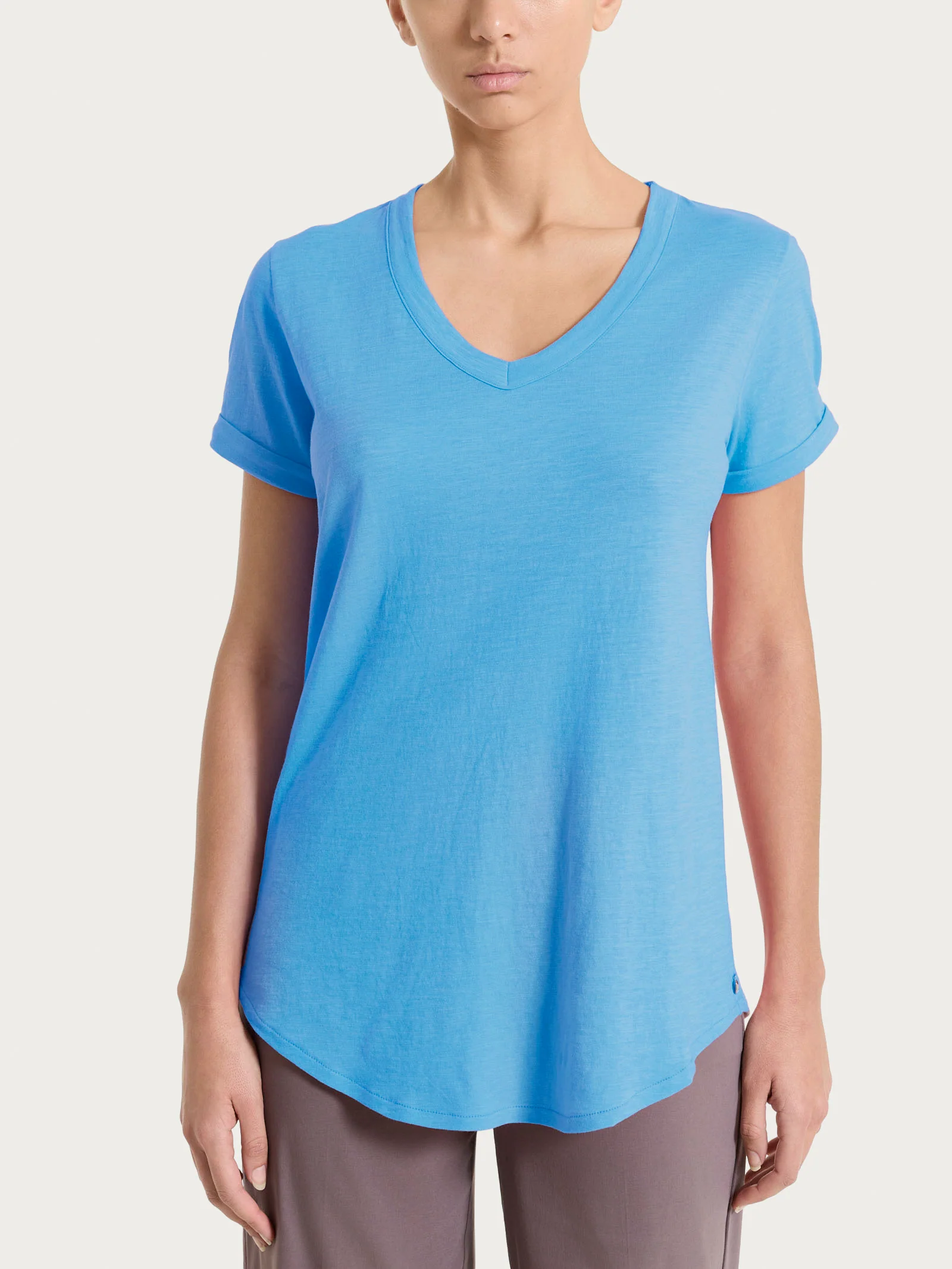 Maglietta con Scollo a V in slub jersey di cotone - Azure Blue