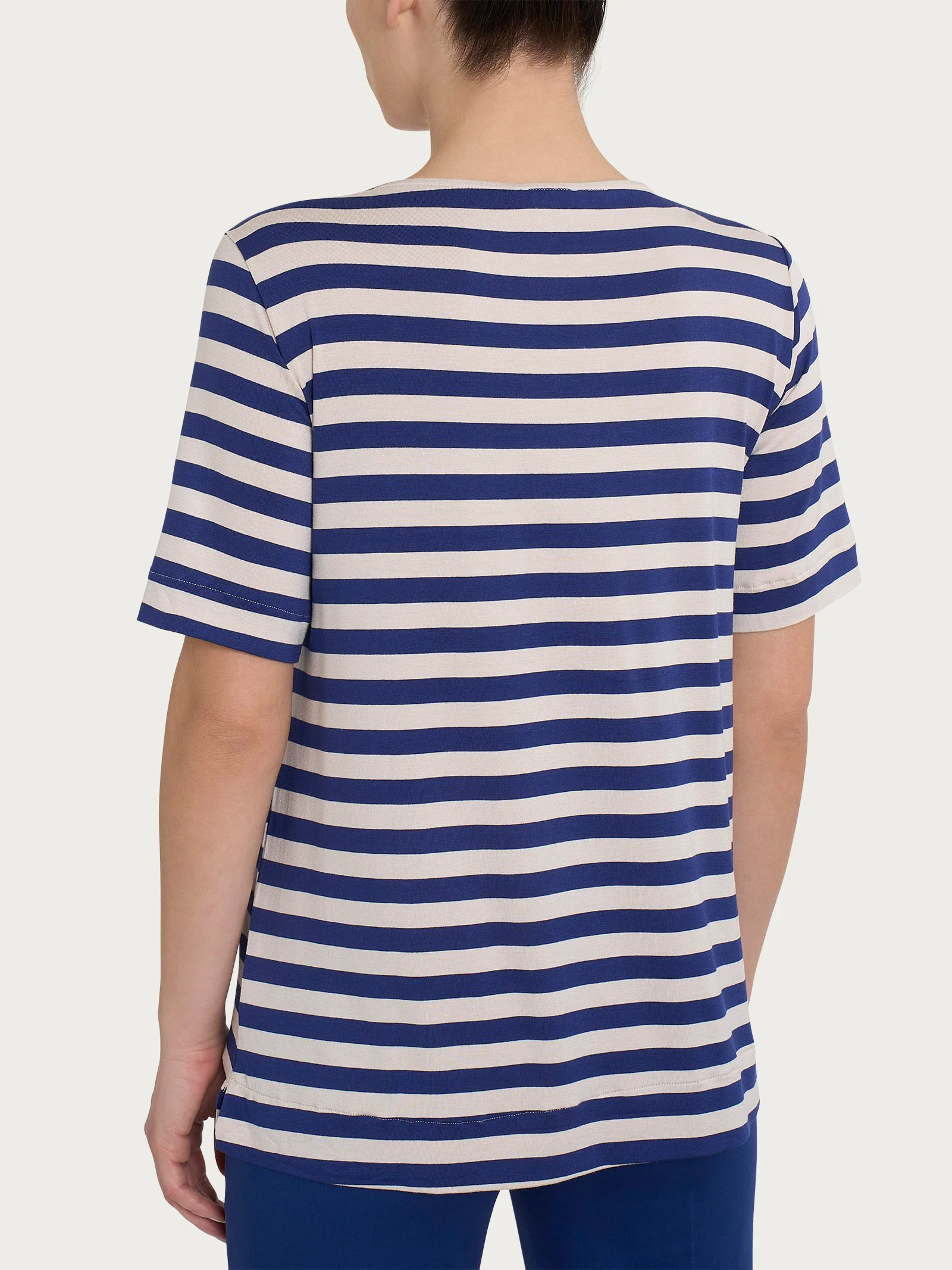 Maglietta girocollo con stripes in Viscosa Summer - Fant. Blueberry Riga Pari - Image 2