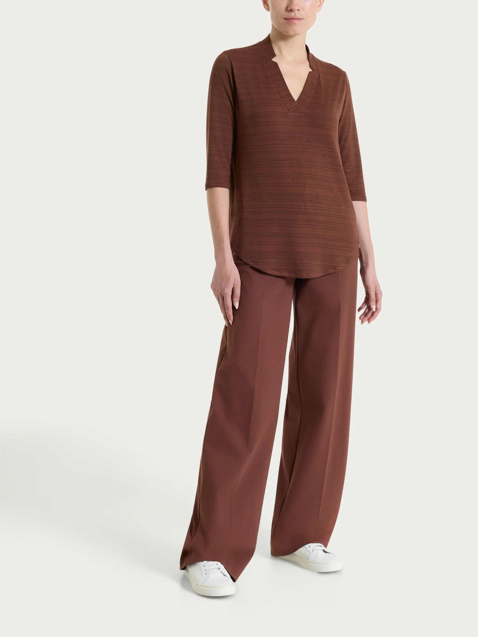 Pantalone a palazzo con tasche in Compact Light - Cappuccino - Image 4