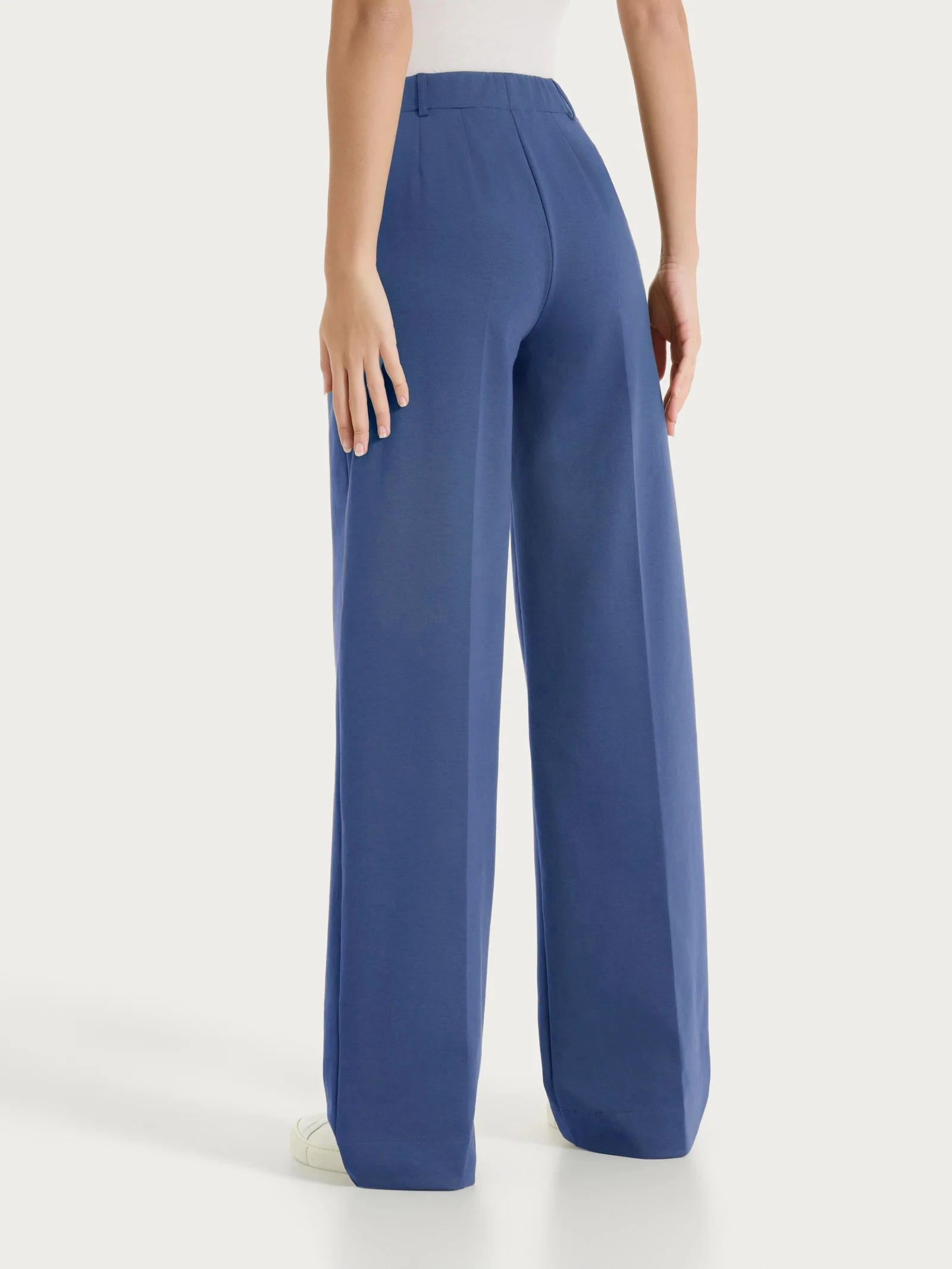 Pantalone a palazzo con tasche in Compact Light - Oceana - Image 2
