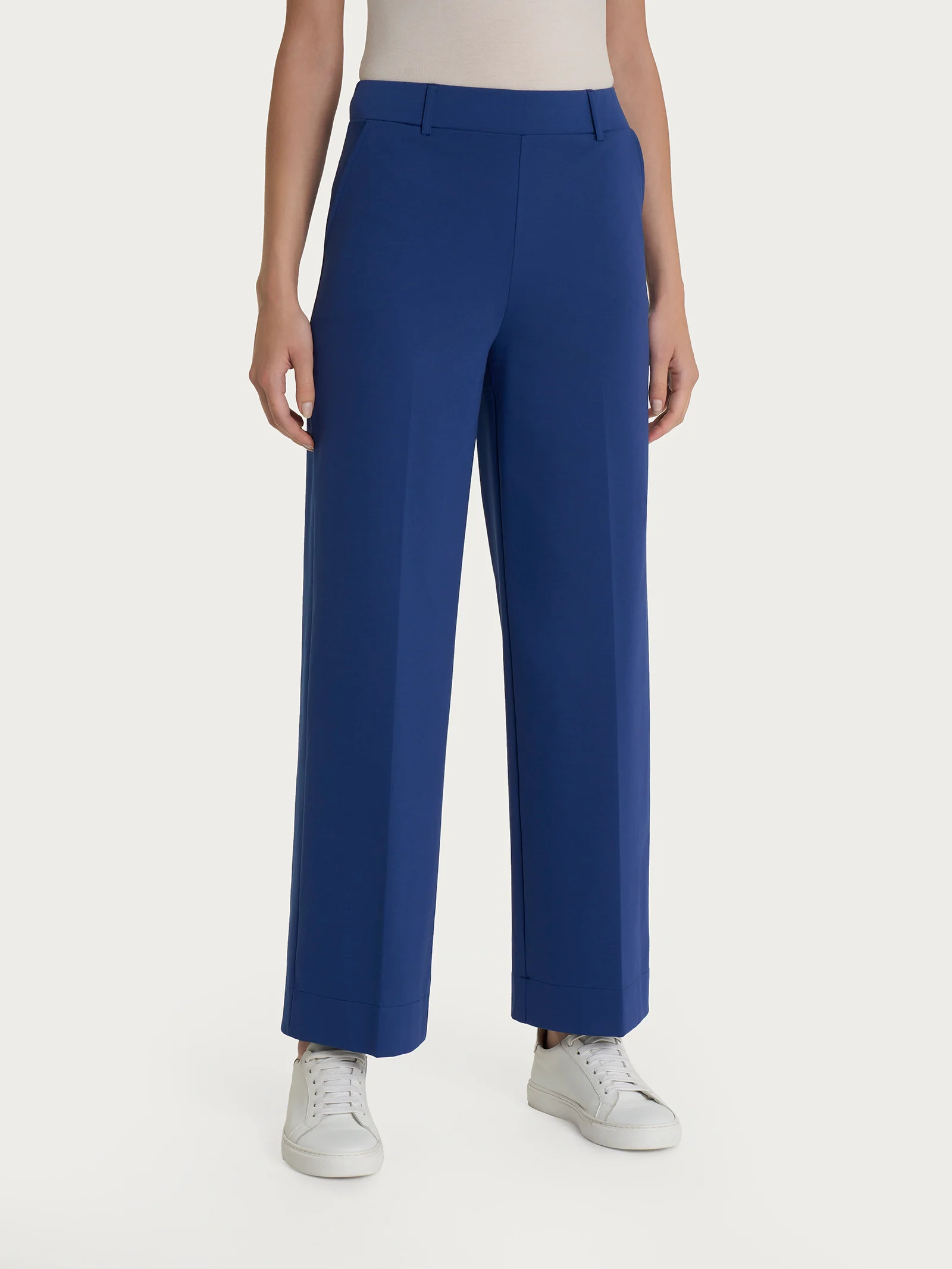 Pantalone ampio alla caviglia con tasche in Compact Light - Blueberry