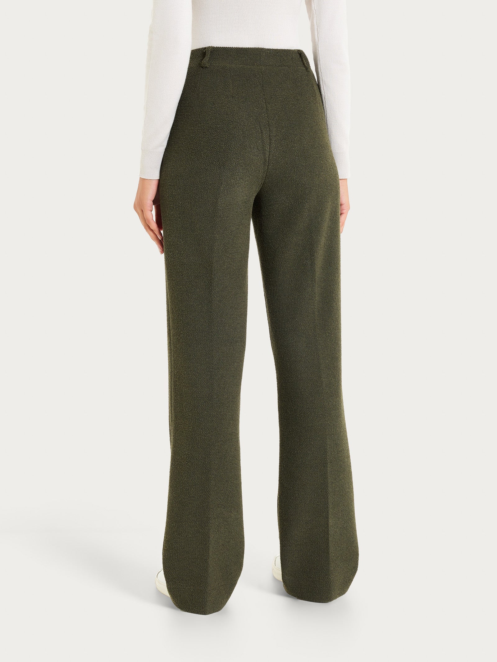 Pantalone ampio con tasche in Japanese Fleece - Dark Olive - Image 2