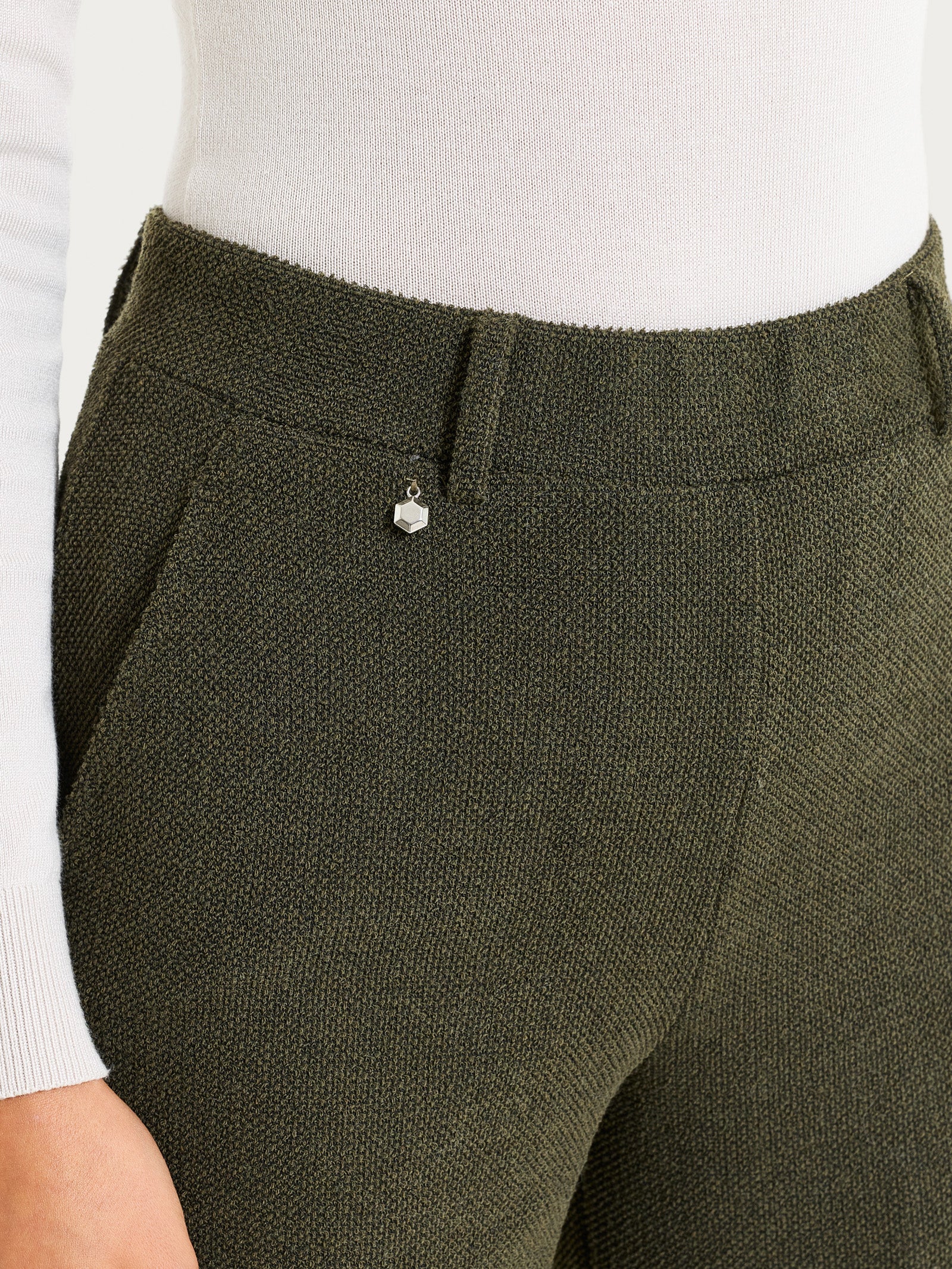 Pantalone ampio con tasche in Japanese Fleece - Dark Olive - Image 3