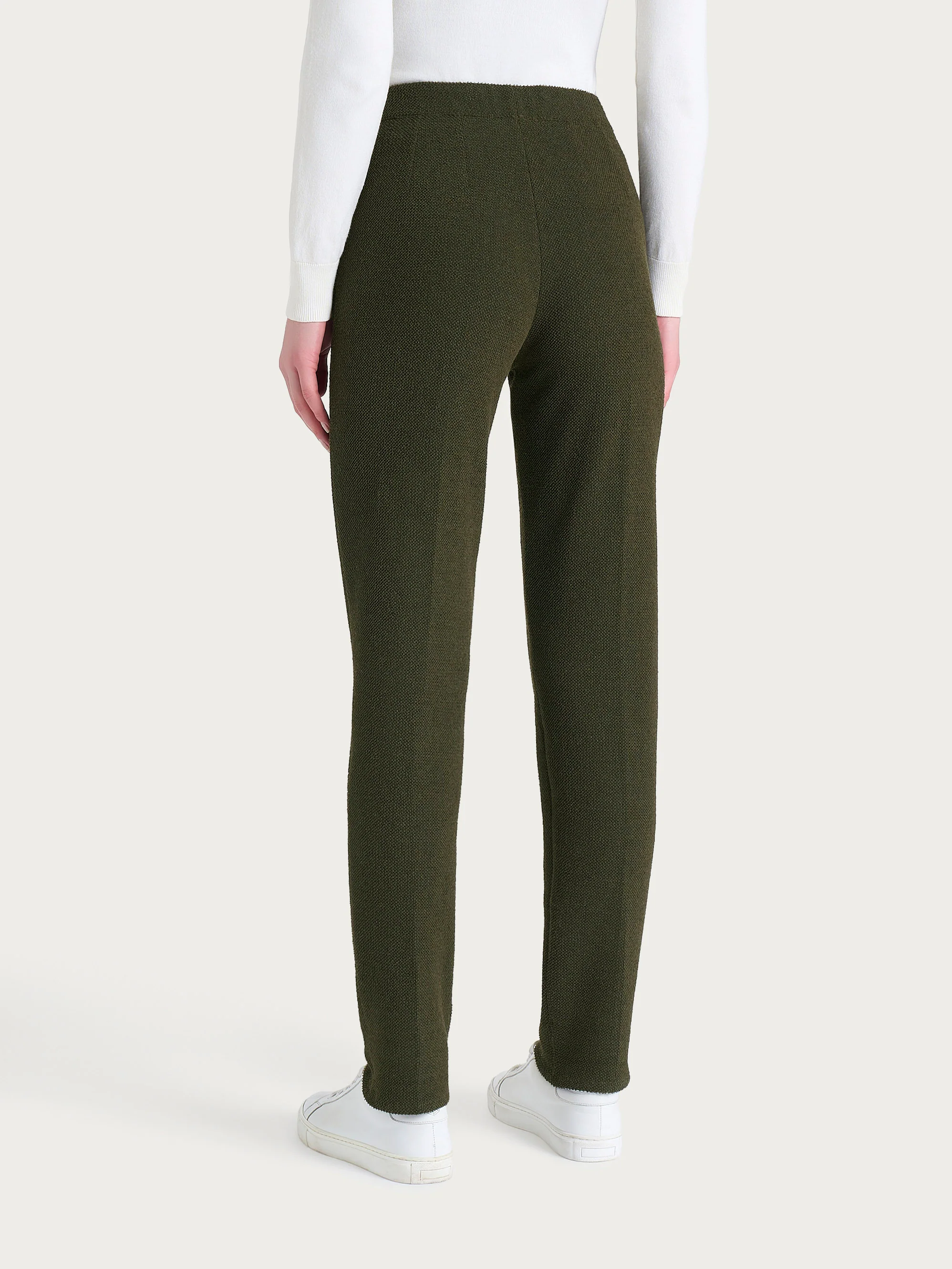 Pantalone chino slim con tasche in Japanese Fleece - Dark Olive - Image 2