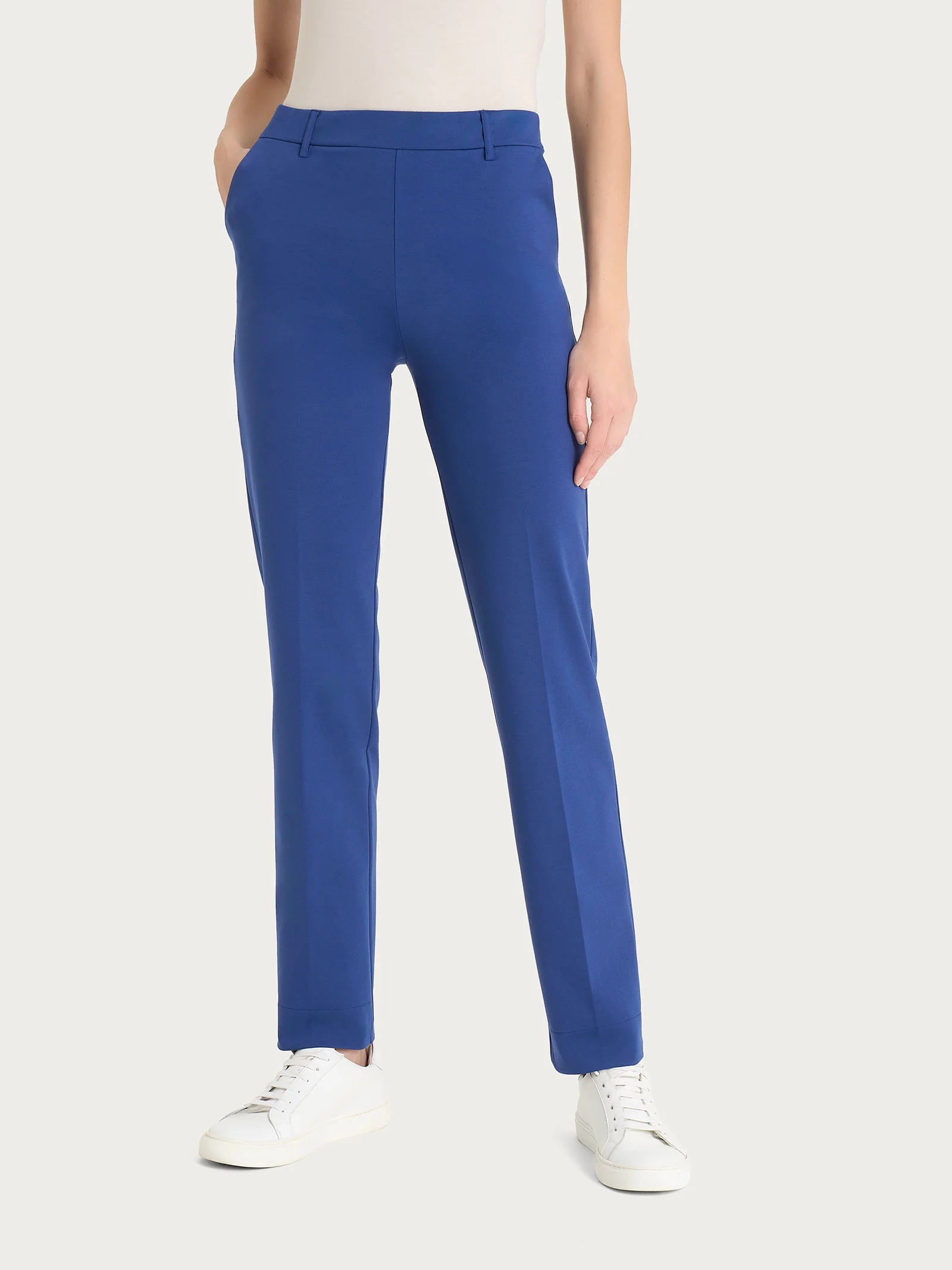 Pantalone dritto con tasche in Compact Light - Blueberry