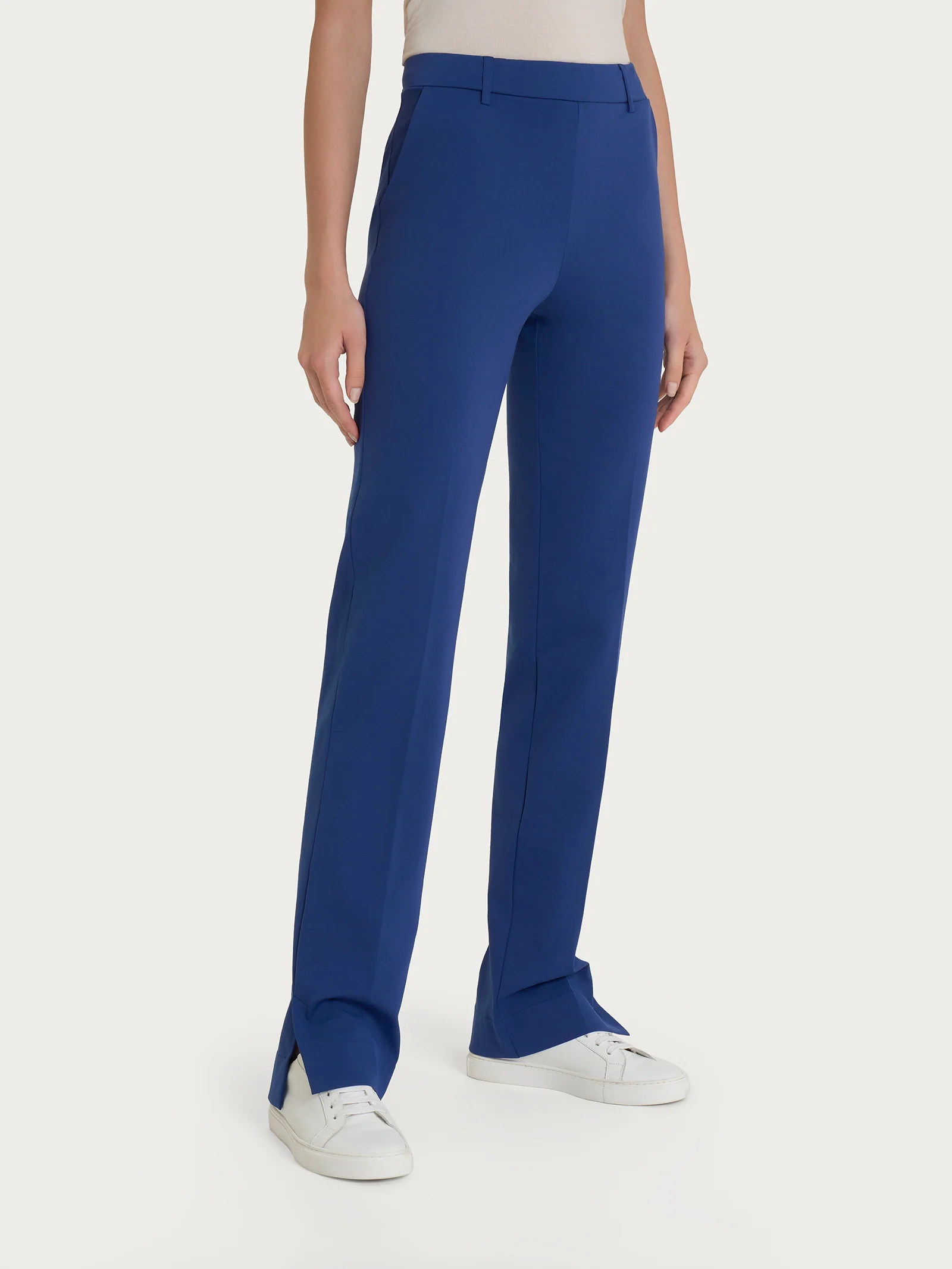 Pantalone dritto con tasche in Compact Light - Blueberry