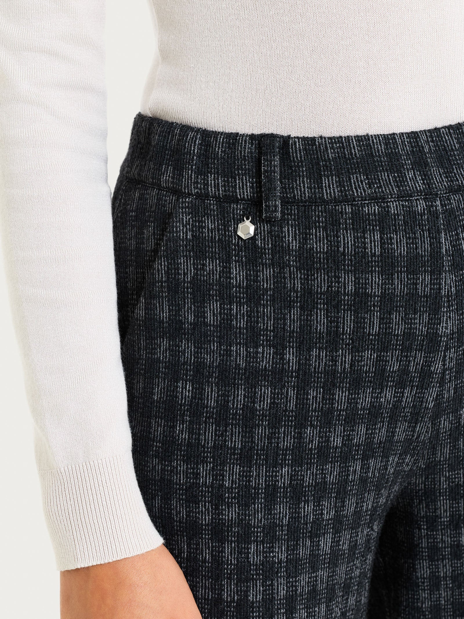 Pantalone dritto con tasche in Eco Jacquard misto lana - Fant.Nero - Image 6